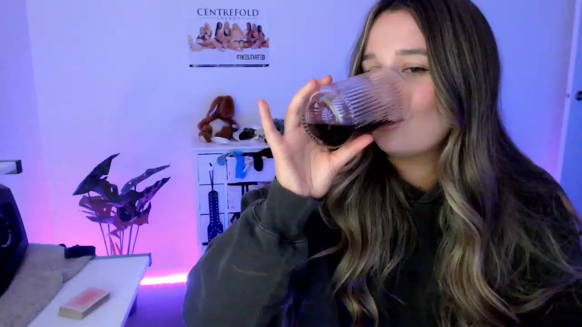 Gallery image thumbnail from StonksRoom's myfreecams stream on, 11/10/2023, 11:26 image 14 of 20