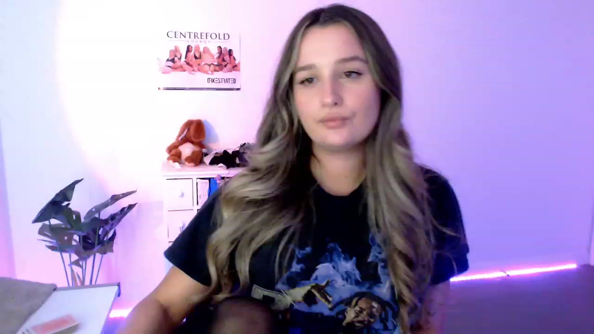 Gallery image thumbnail from StonksRoom's myfreecams stream on, 11/11/2023, 08:38 image 20 of 20