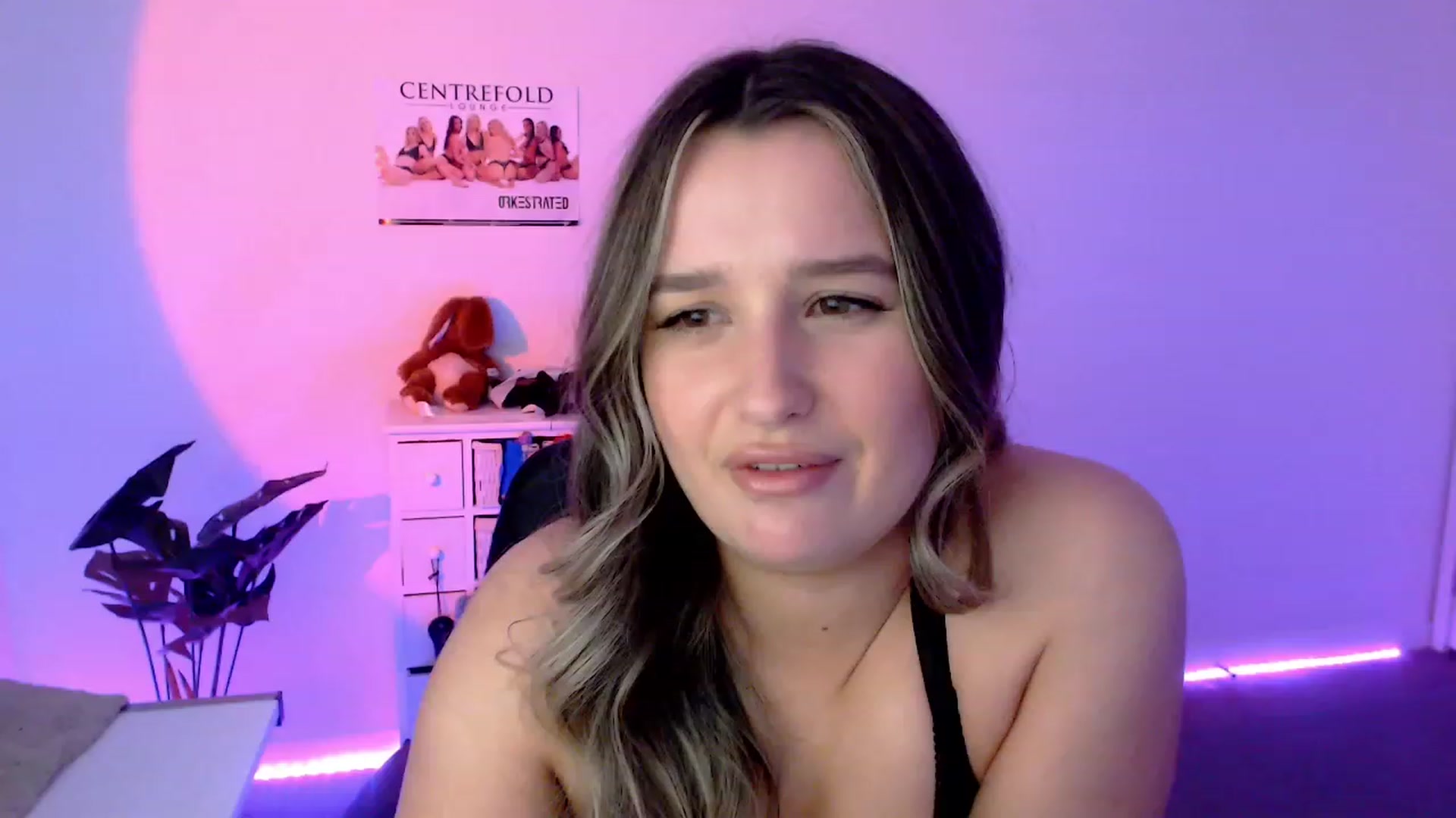 Gallery image thumbnail from StonksRoom's myfreecams stream on, 11/11/2023, 12:04 image 3 of 20
