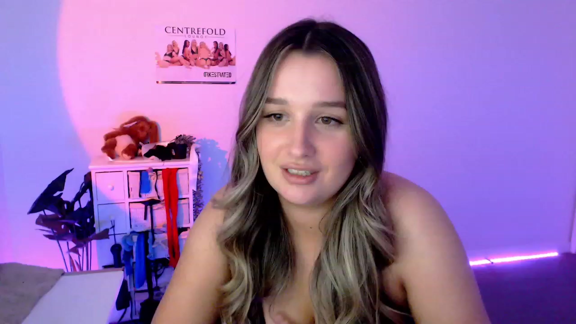 Gallery image thumbnail from StonksRoom's myfreecams stream on, 11/11/2023, 12:04 image 13 of 20