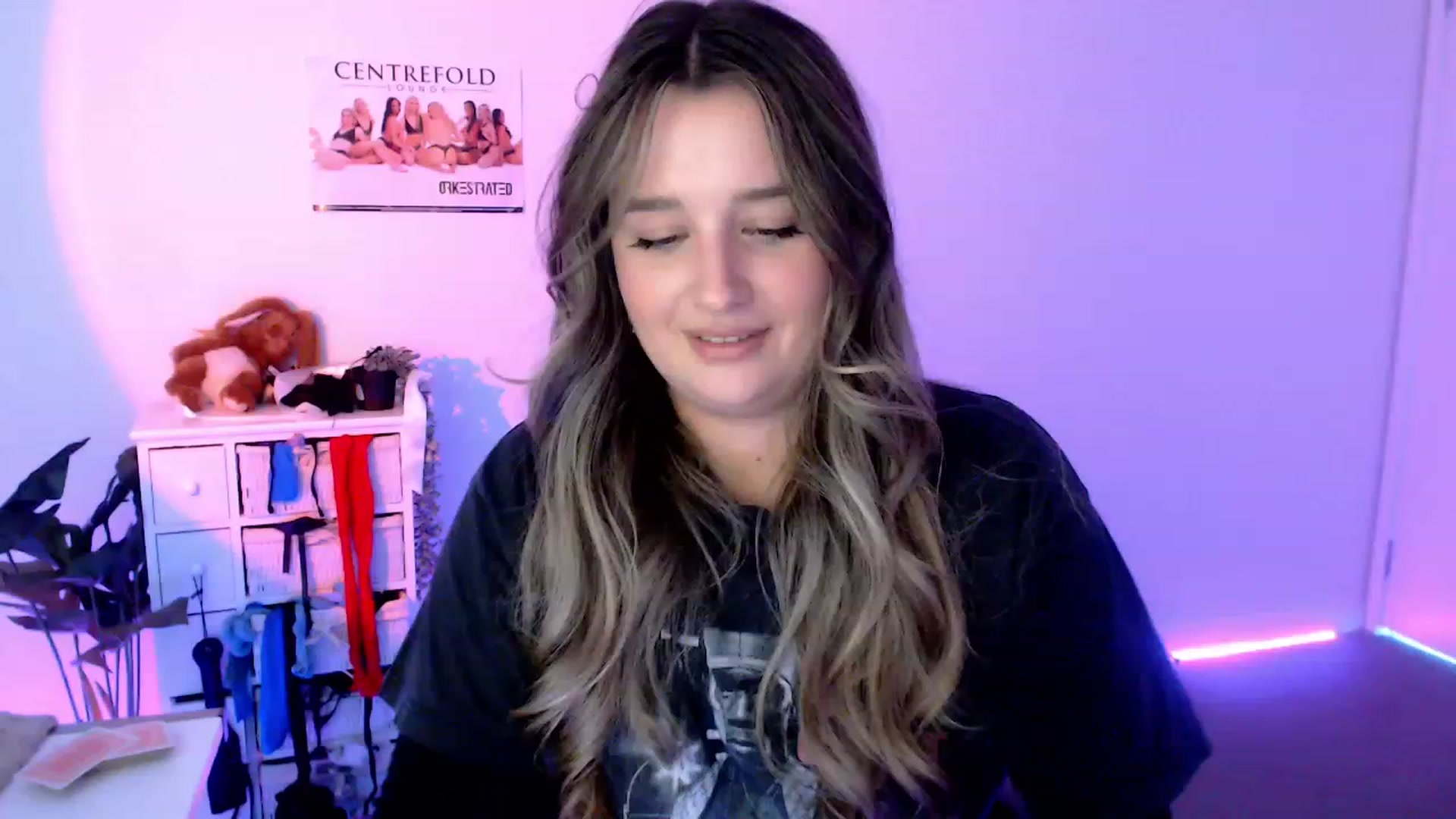 Gallery image thumbnail from StonksRoom's myfreecams stream on, 11/12/2023, 06:49 image 9 of 20