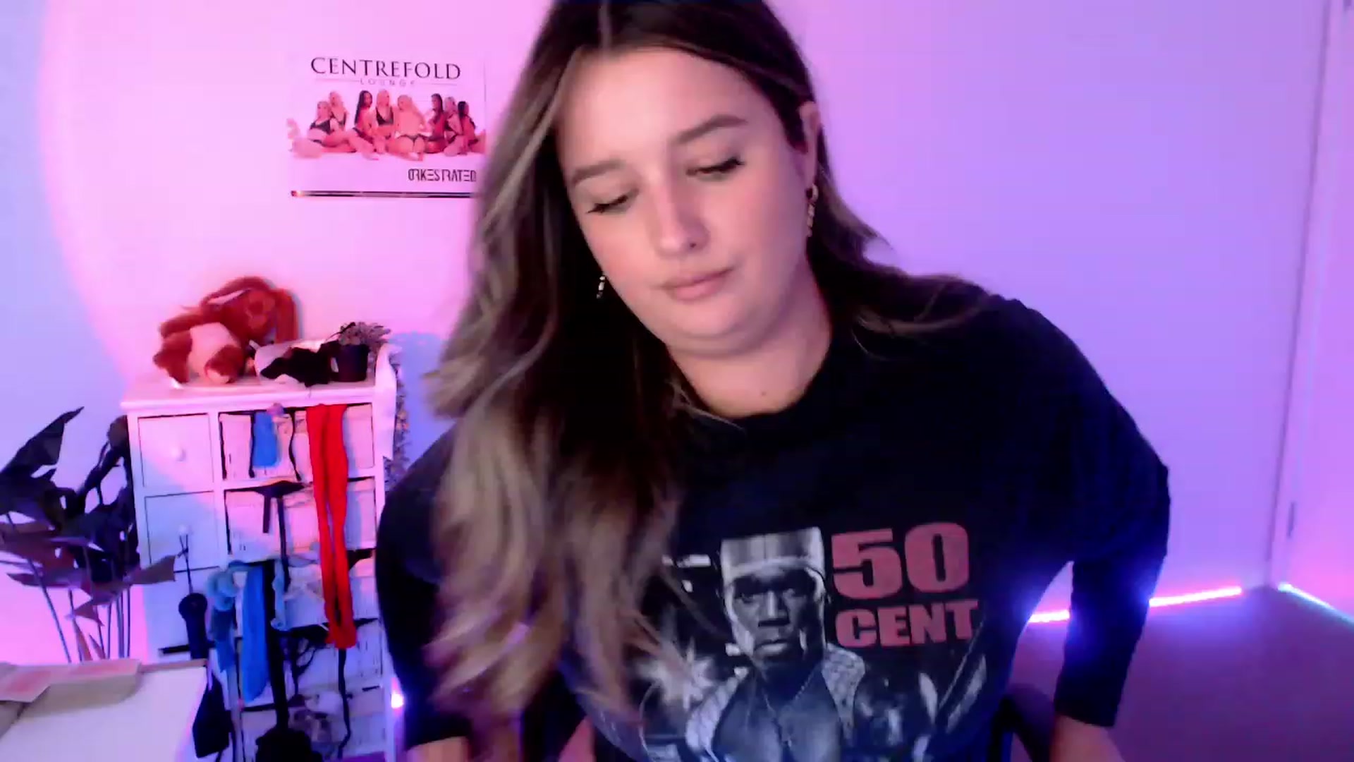 Gallery image thumbnail from StonksRoom's myfreecams stream on, 11/12/2023, 06:49 image 20 of 20