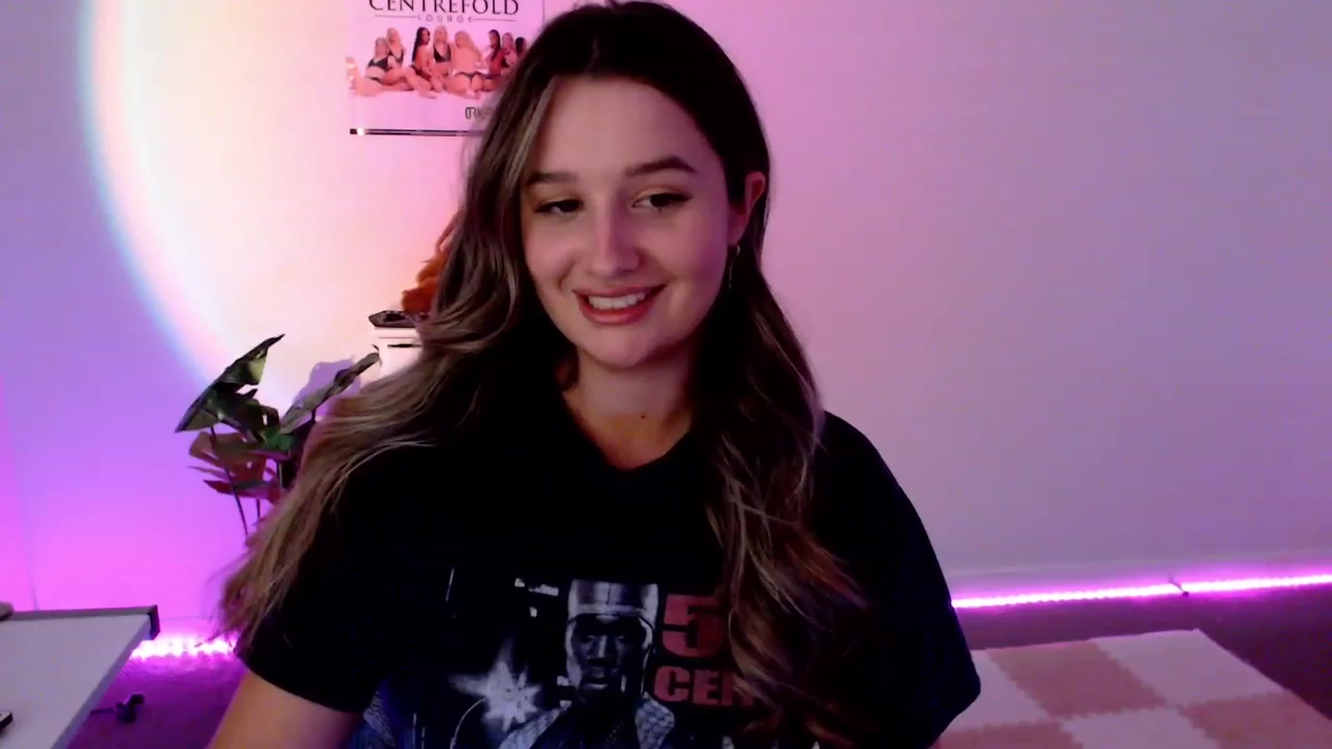 Gallery image thumbnail from StonksRoom's myfreecams stream on, 11/24/2023, 11:56 image 10 of 20