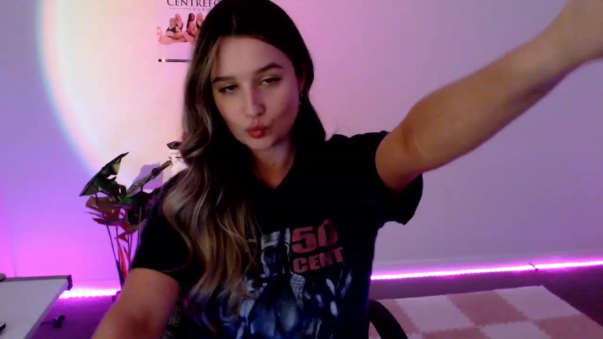 Gallery image thumbnail from StonksRoom's myfreecams stream on, 11/24/2023, 11:56 image 11 of 20