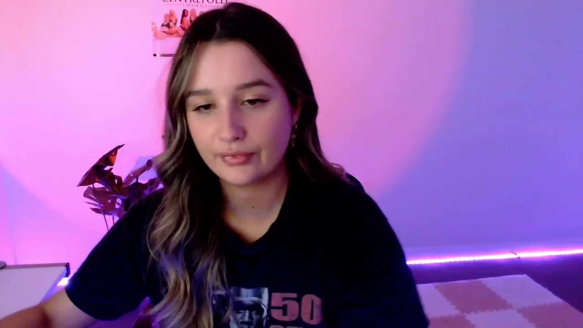 Gallery image thumbnail from StonksRoom's myfreecams stream on, 11/24/2023, 11:56 image 7 of 20