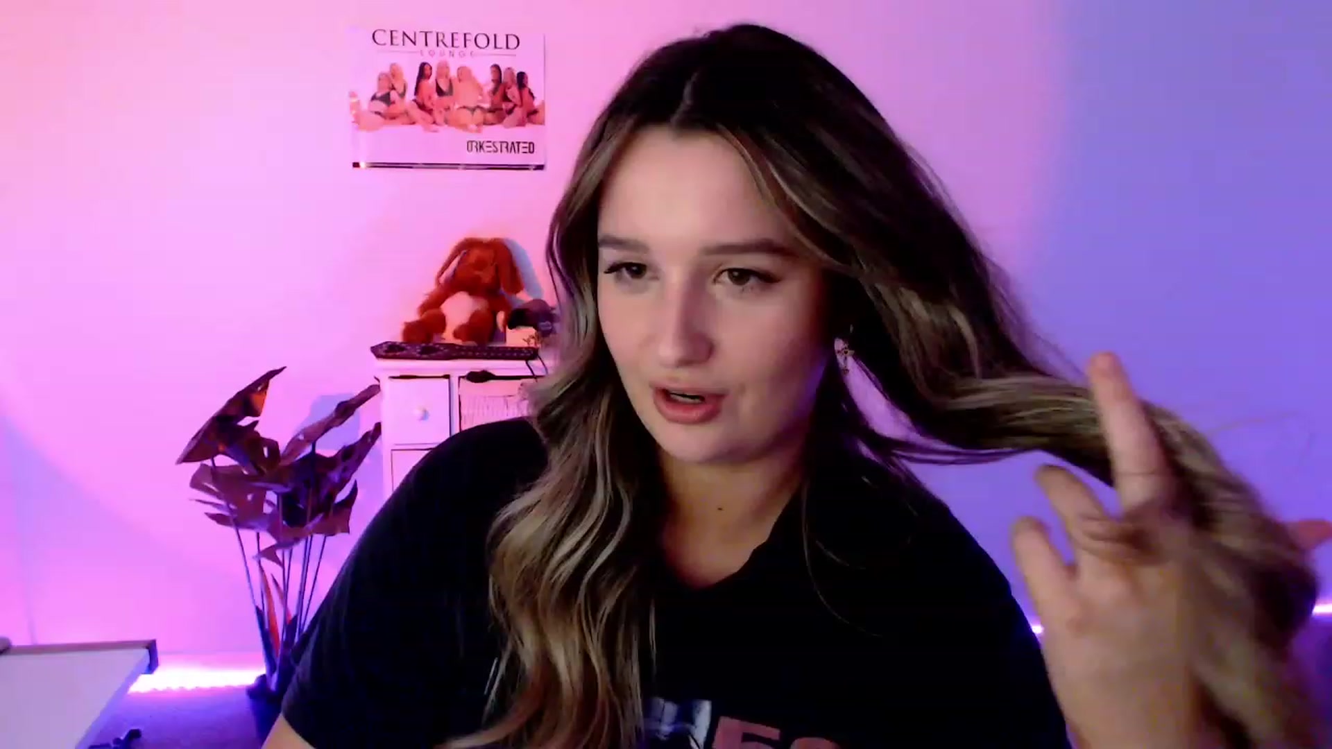 Gallery image thumbnail from StonksRoom's myfreecams stream on, 11/24/2023, 11:56 image 1 of 20