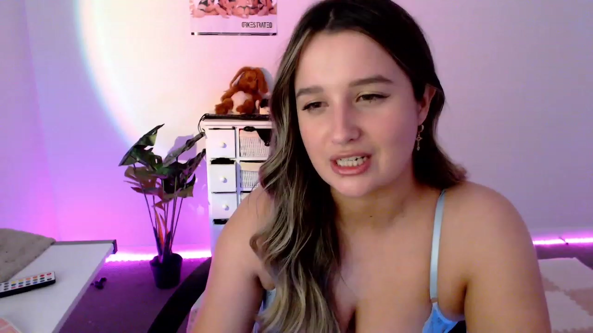 Gallery image thumbnail from StonksRoom's myfreecams stream on, 11/24/2023, 11:56 image 20 of 20