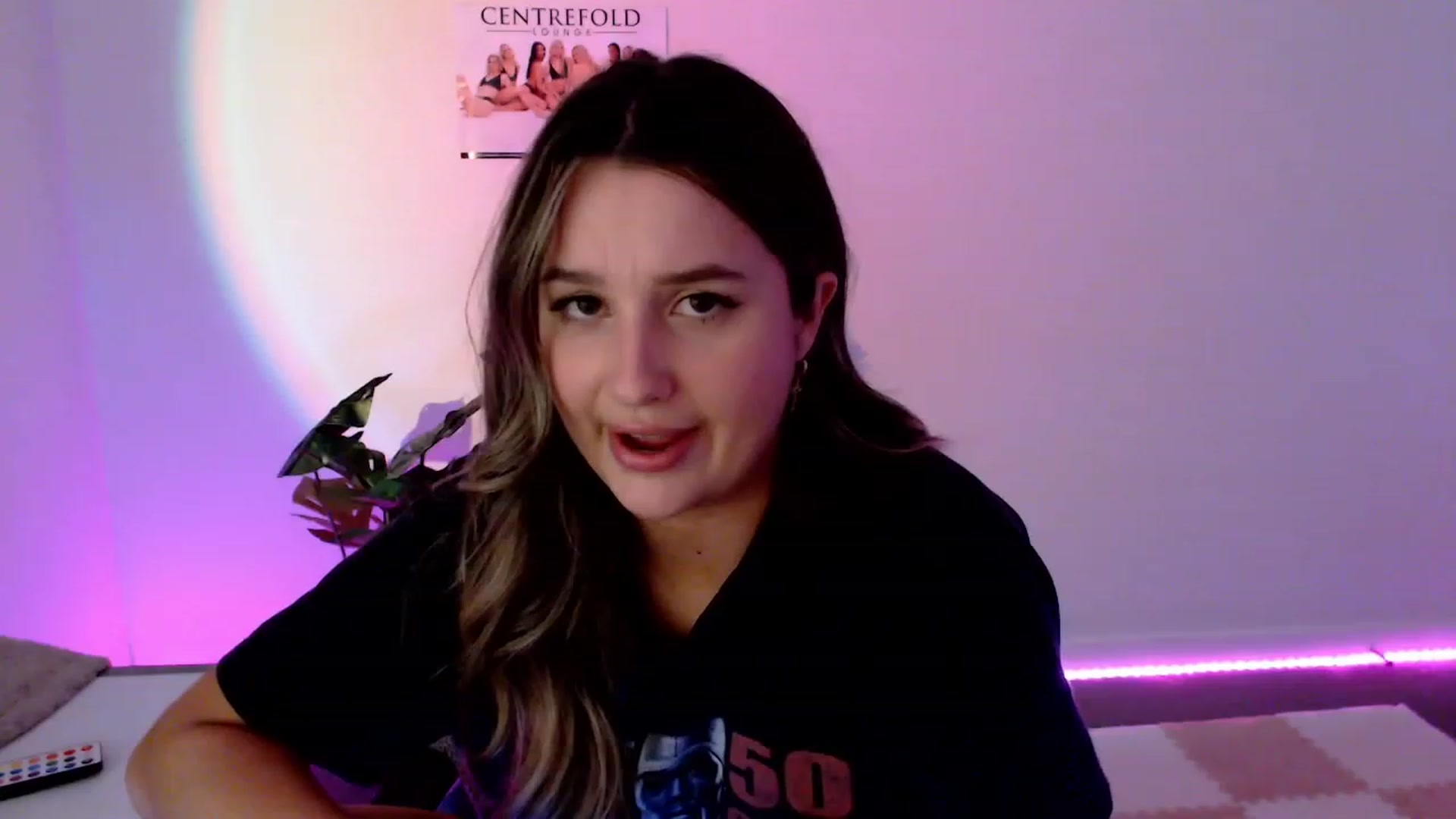 Gallery image thumbnail from StonksRoom's myfreecams stream on, 11/24/2023, 11:56 image 12 of 20