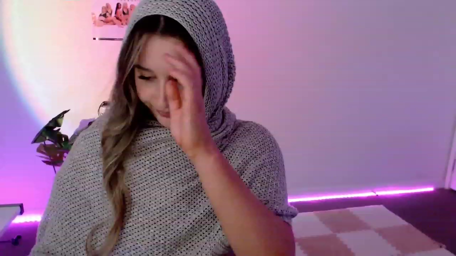 Gallery image thumbnail from StonksRoom's myfreecams stream on, 11/24/2023, 13:43 image 16 of 20