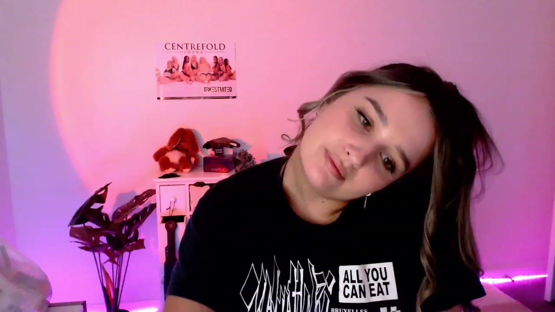 Gallery image thumbnail from StonksRoom's myfreecams stream on, 11/29/2023, 11:08 image 10 of 20