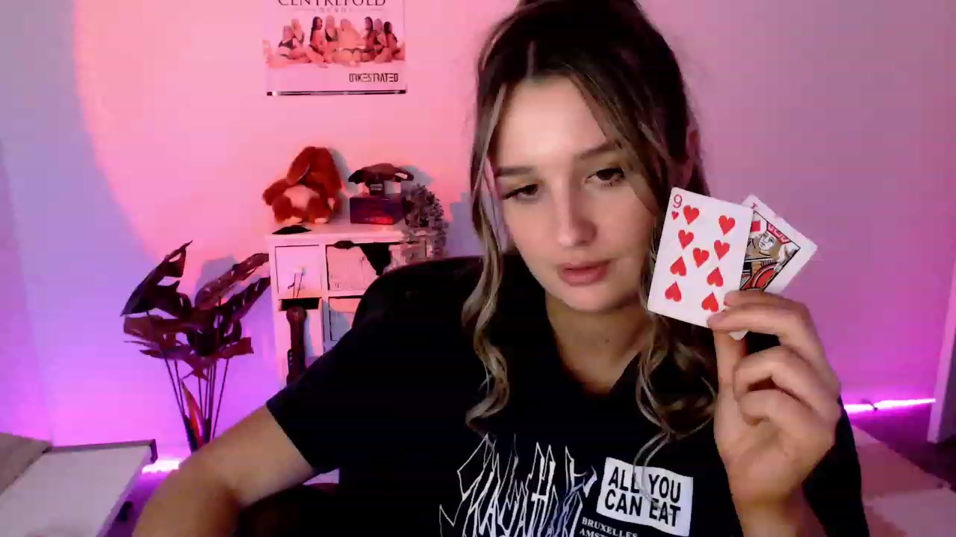 Gallery image thumbnail from StonksRoom's myfreecams stream on, 11/29/2023, 11:08 image 16 of 20