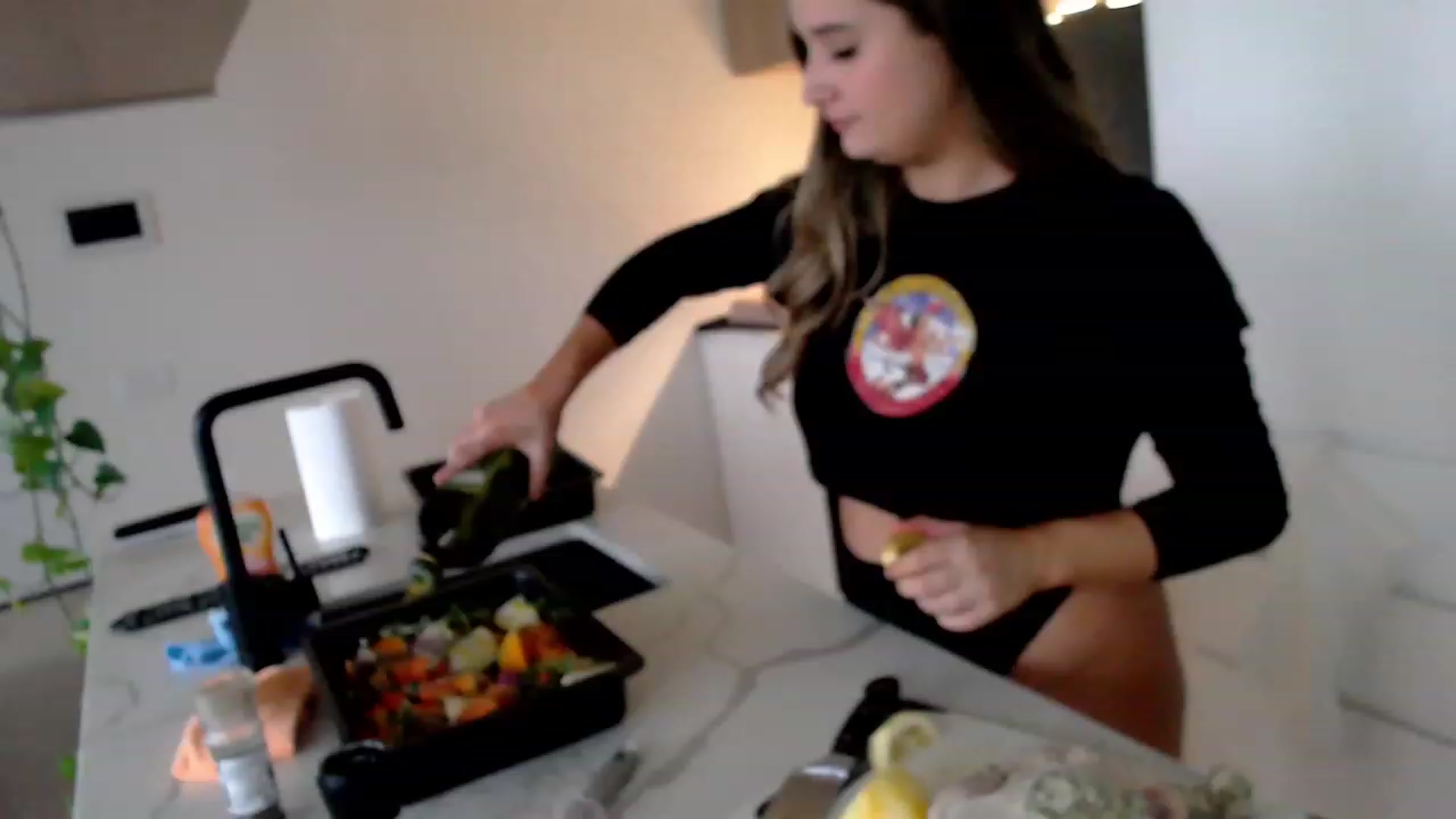 Gallery image thumbnail from StonksRoom's myfreecams stream on, 11/30/2023, 09:55 image 14 of 20