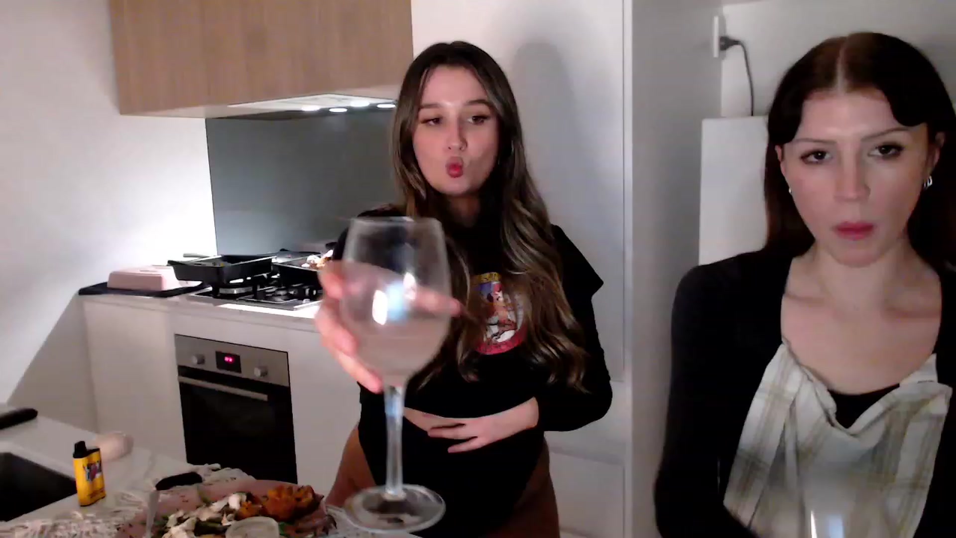Gallery image thumbnail from StonksRoom's myfreecams stream on, 11/30/2023, 12:09 image 9 of 20
