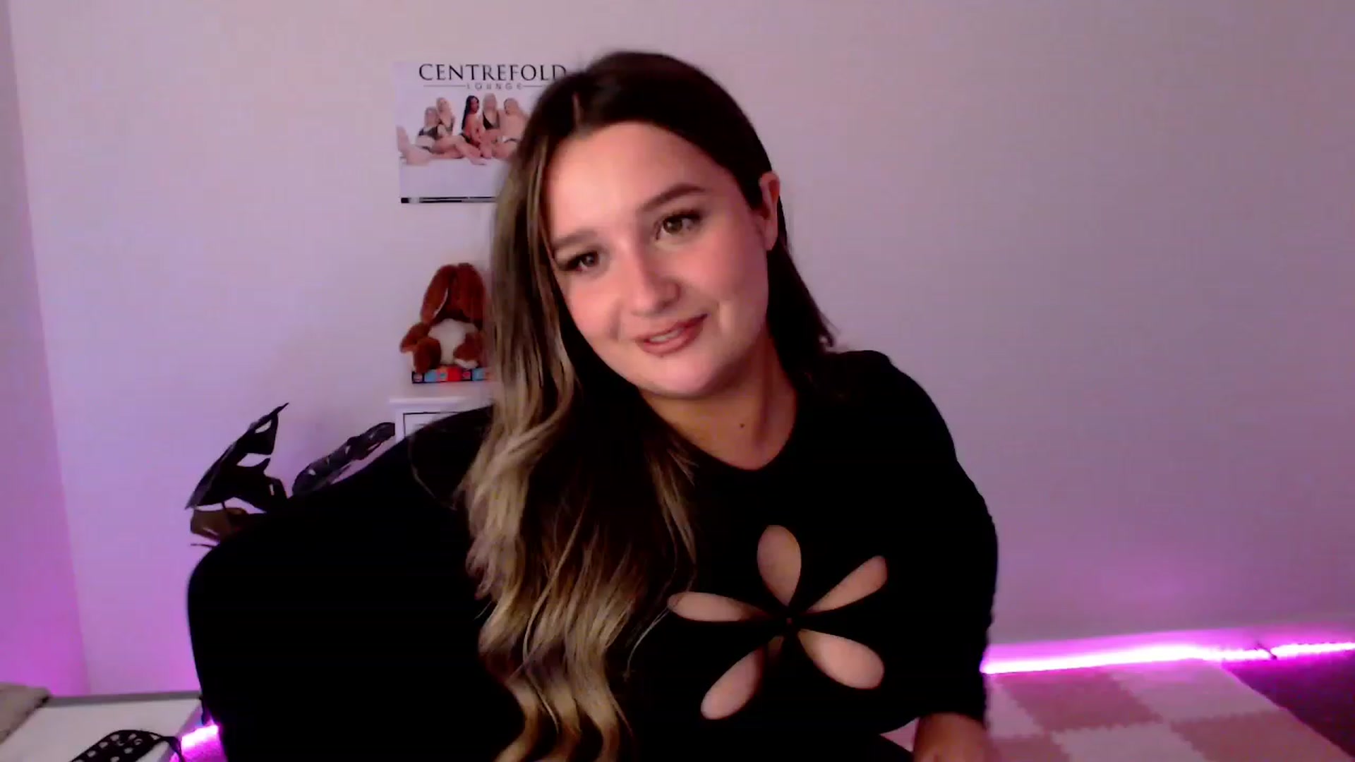 Gallery image thumbnail from StonksRoom's myfreecams stream on, 12/07/2023, 09:06 image 20 of 20
