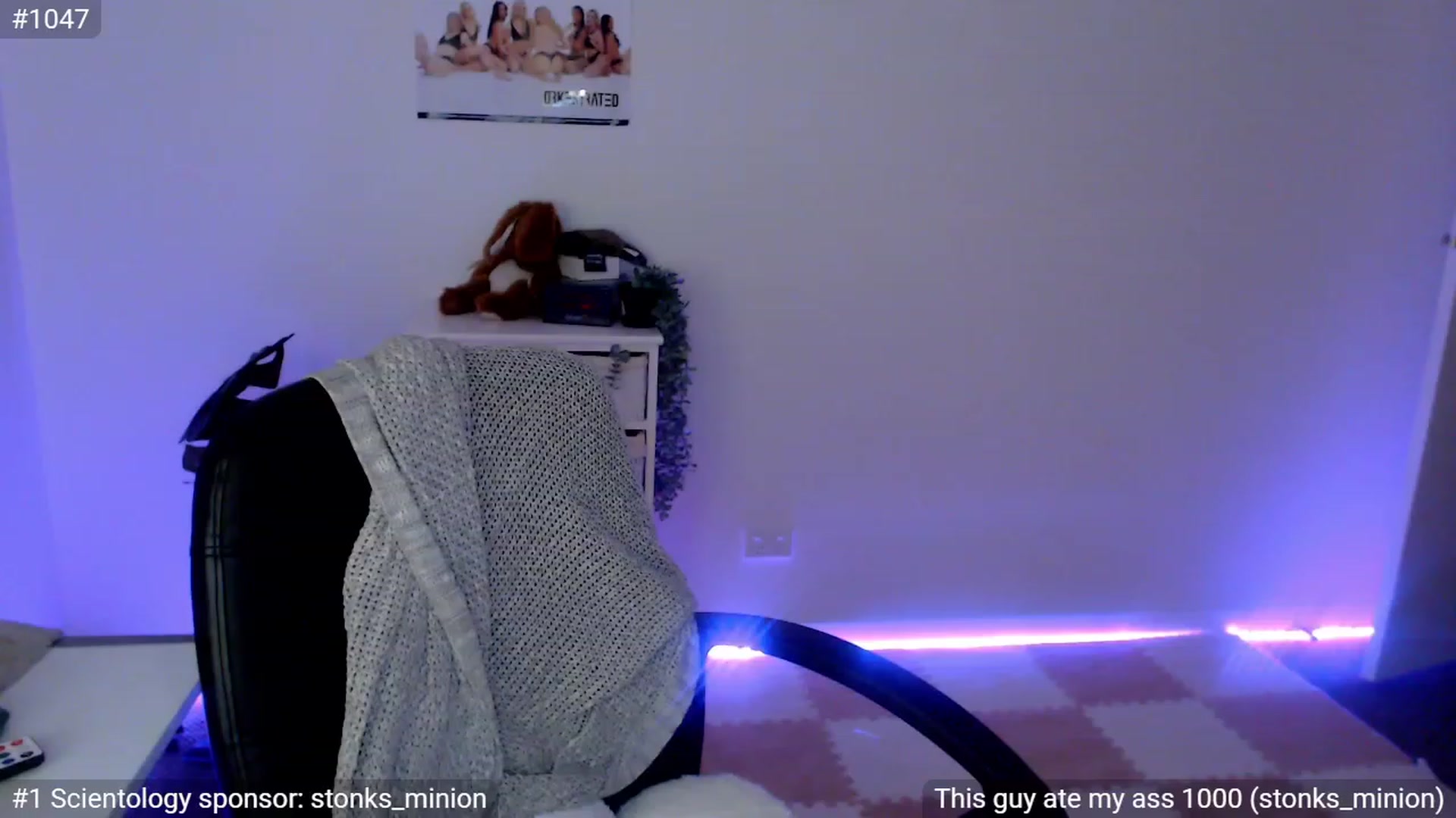 Gallery image thumbnail from StonksRoom's myfreecams stream on, 12/19/2023, 10:45 image 20 of 20