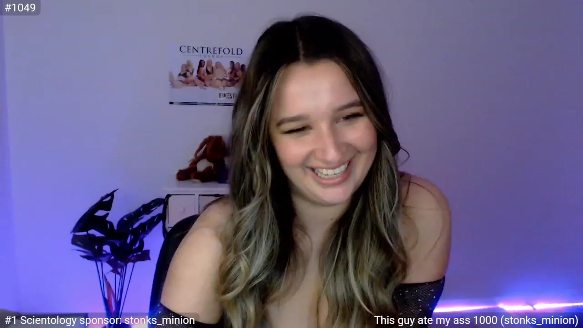 Gallery image thumbnail from StonksRoom's myfreecams stream on, 12/19/2023, 10:45 image 18 of 20