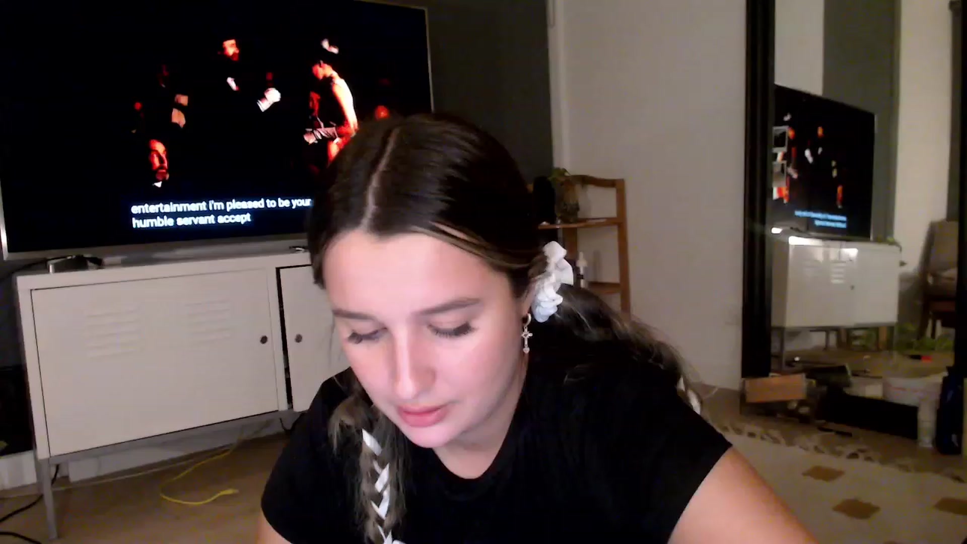 Gallery image thumbnail from StonksRoom's myfreecams stream on, 12/22/2023, 17:32 image 18 of 20