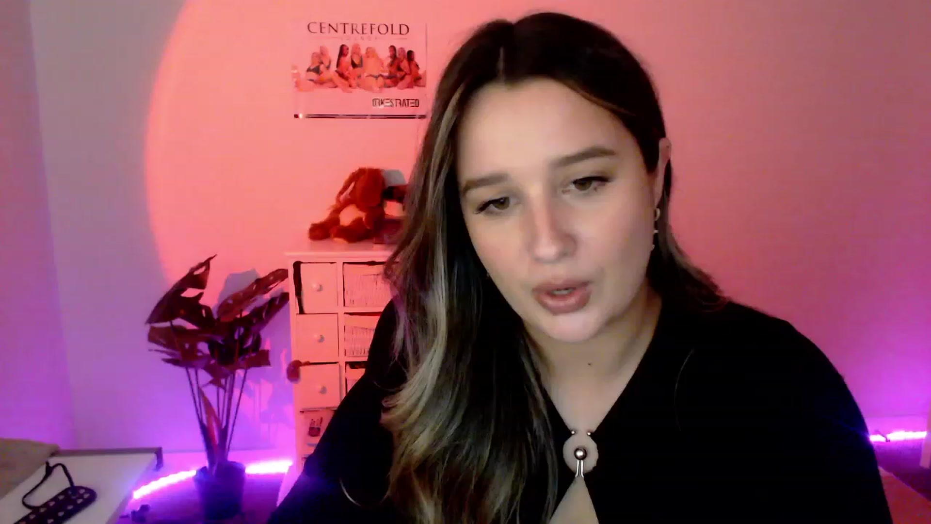 Gallery image thumbnail from StonksRoom's myfreecams stream on, 12/30/2023, 12:26 image 3 of 20