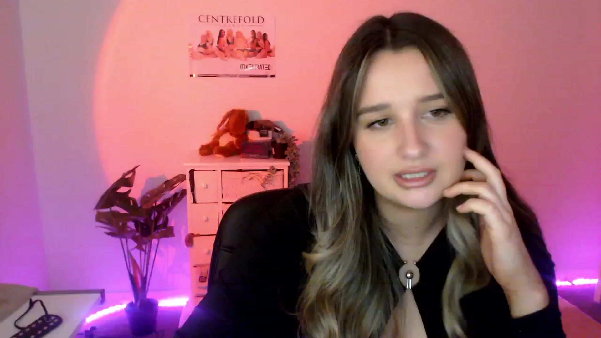 Gallery image thumbnail from StonksRoom's myfreecams stream on, 12/30/2023, 12:26 image 5 of 20