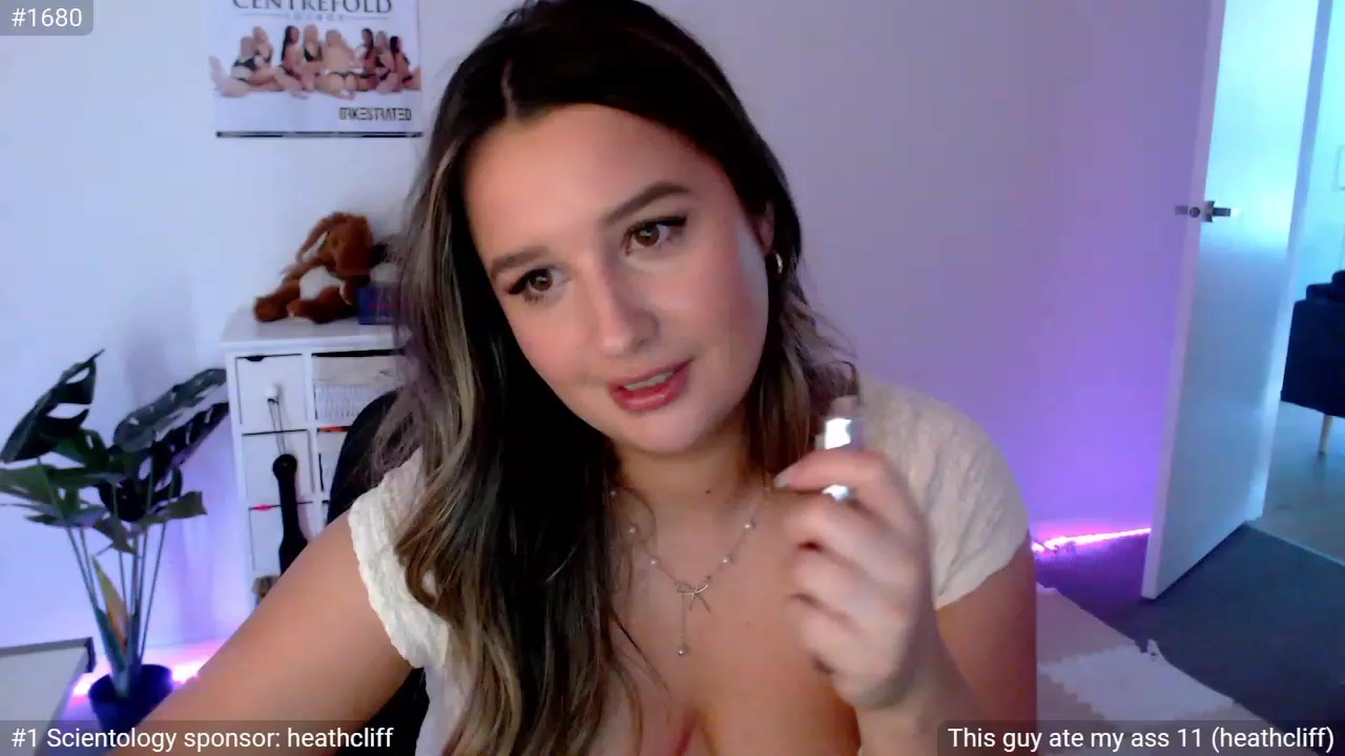 Gallery image thumbnail from StonksRoom's myfreecams stream on, 01/10/2024, 10:52 image 2 of 20
