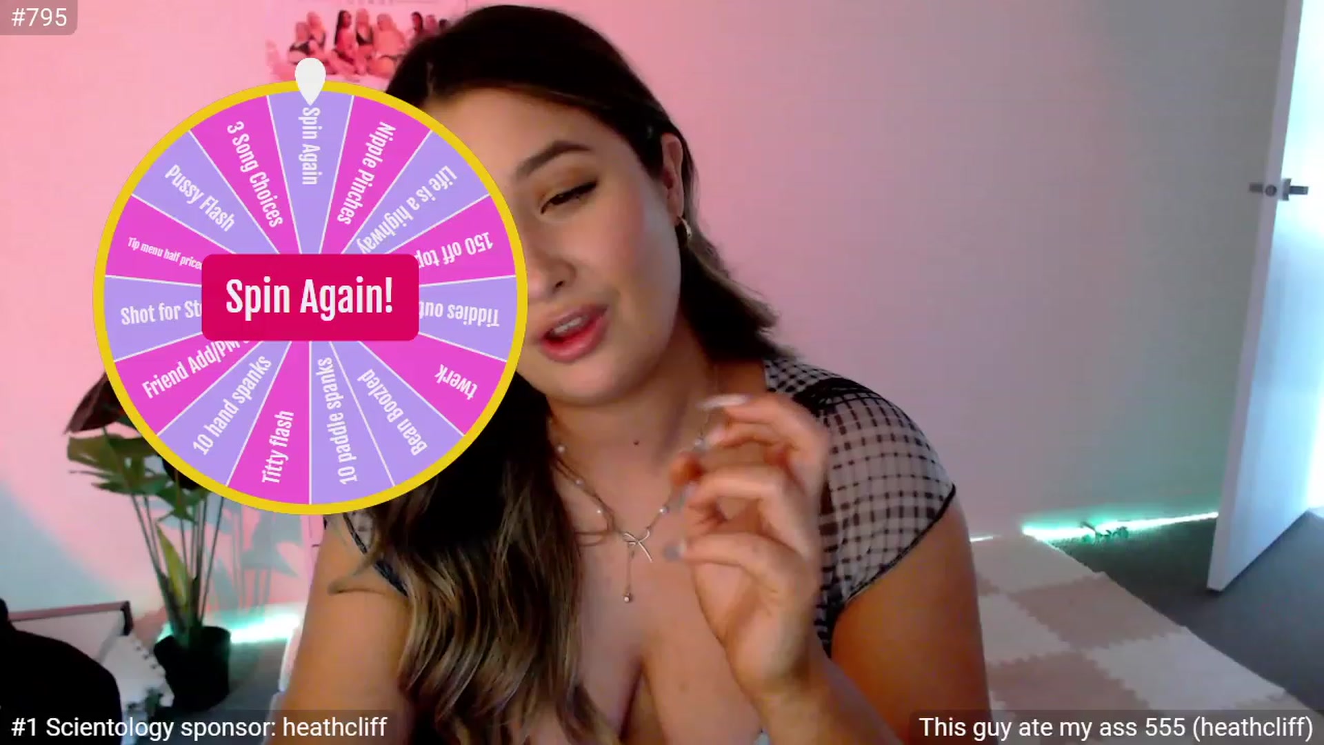 Gallery image thumbnail from StonksRoom's myfreecams stream on, 01/12/2024, 09:16 image 2 of 20