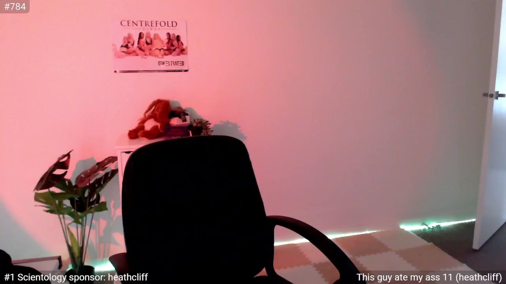 Gallery image thumbnail from StonksRoom's myfreecams stream on, 01/12/2024, 09:16 image 5 of 20