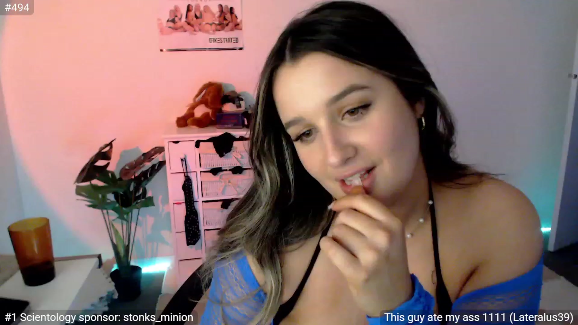 Gallery image thumbnail from StonksRoom's myfreecams stream on, 01/12/2024, 13:38 image 20 of 20