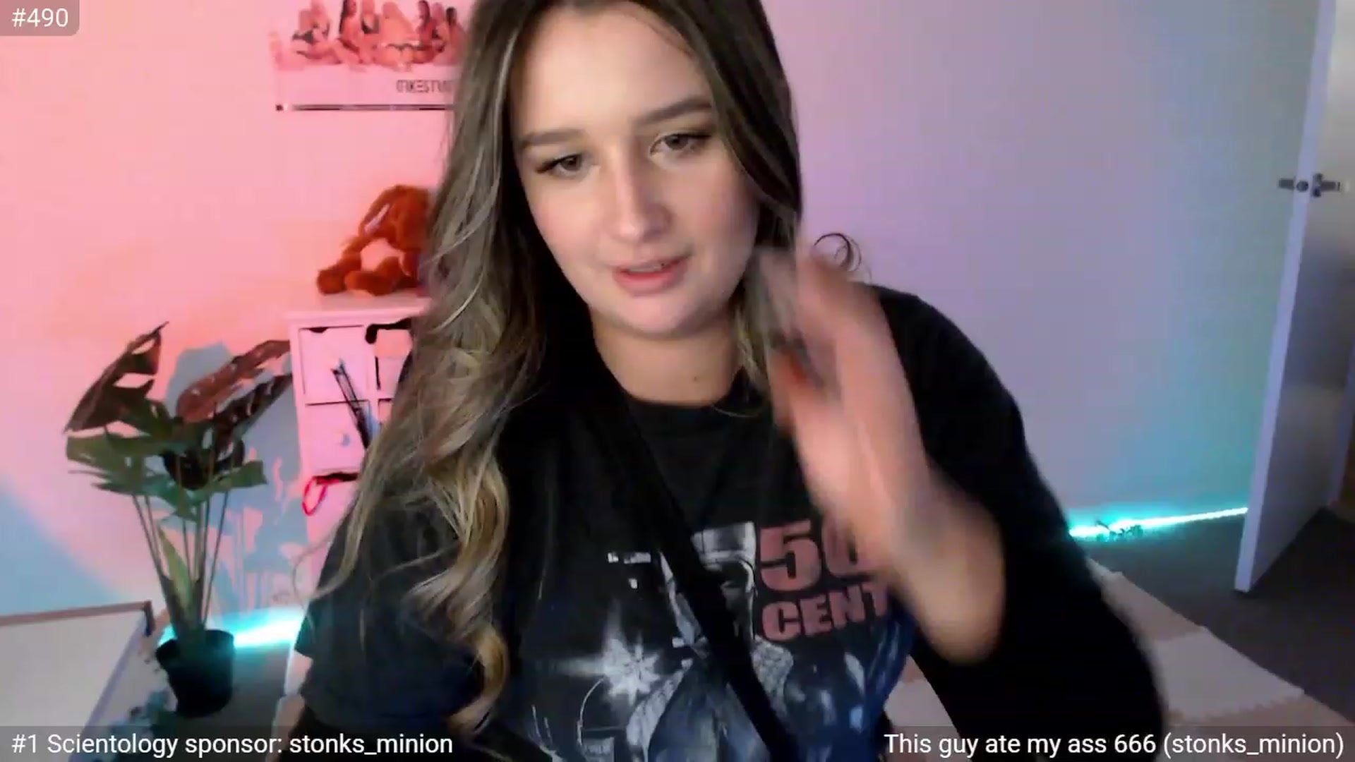Gallery image thumbnail from StonksRoom's myfreecams stream on, 01/13/2024, 12:25 image 10 of 20