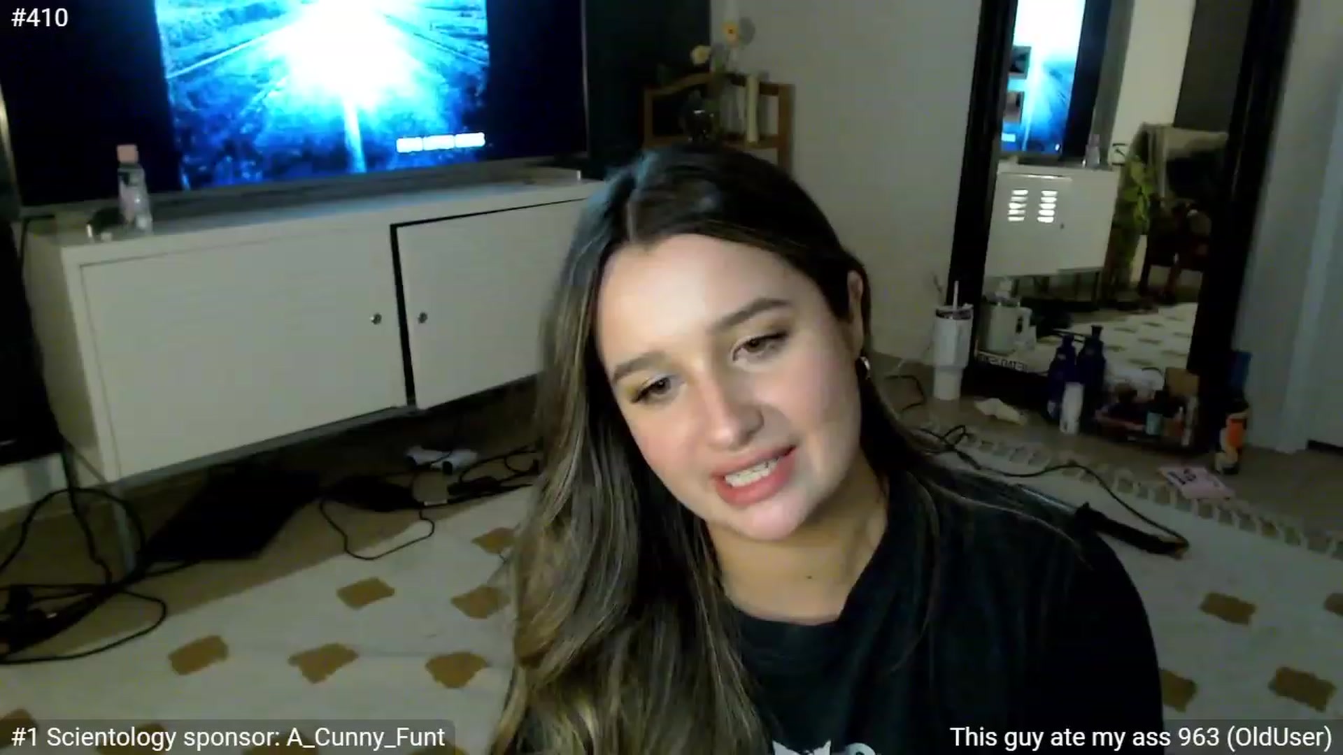 Gallery image thumbnail from StonksRoom's myfreecams stream on, 01/13/2024, 16:38 image 10 of 20