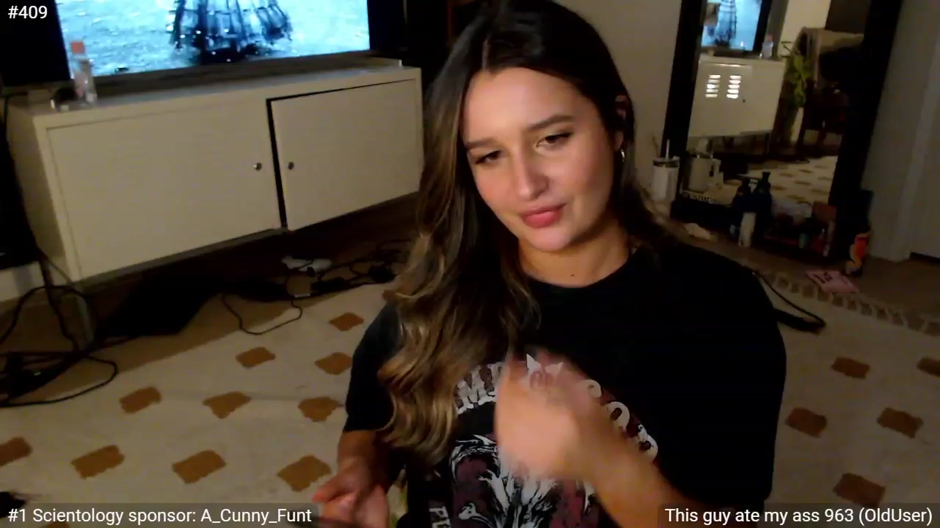 Gallery image thumbnail from StonksRoom's myfreecams stream on, 01/13/2024, 16:38 image 8 of 20