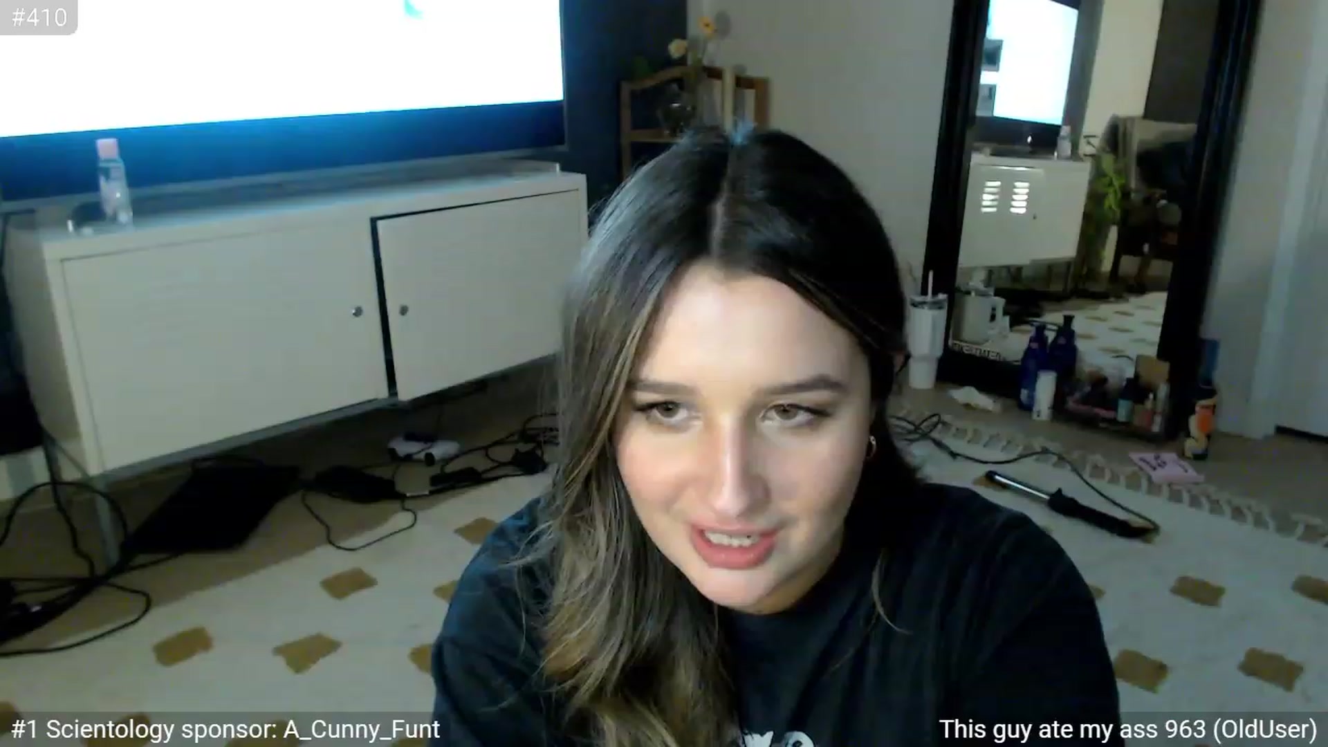 Gallery image thumbnail from StonksRoom's myfreecams stream on, 01/13/2024, 16:38 image 11 of 20