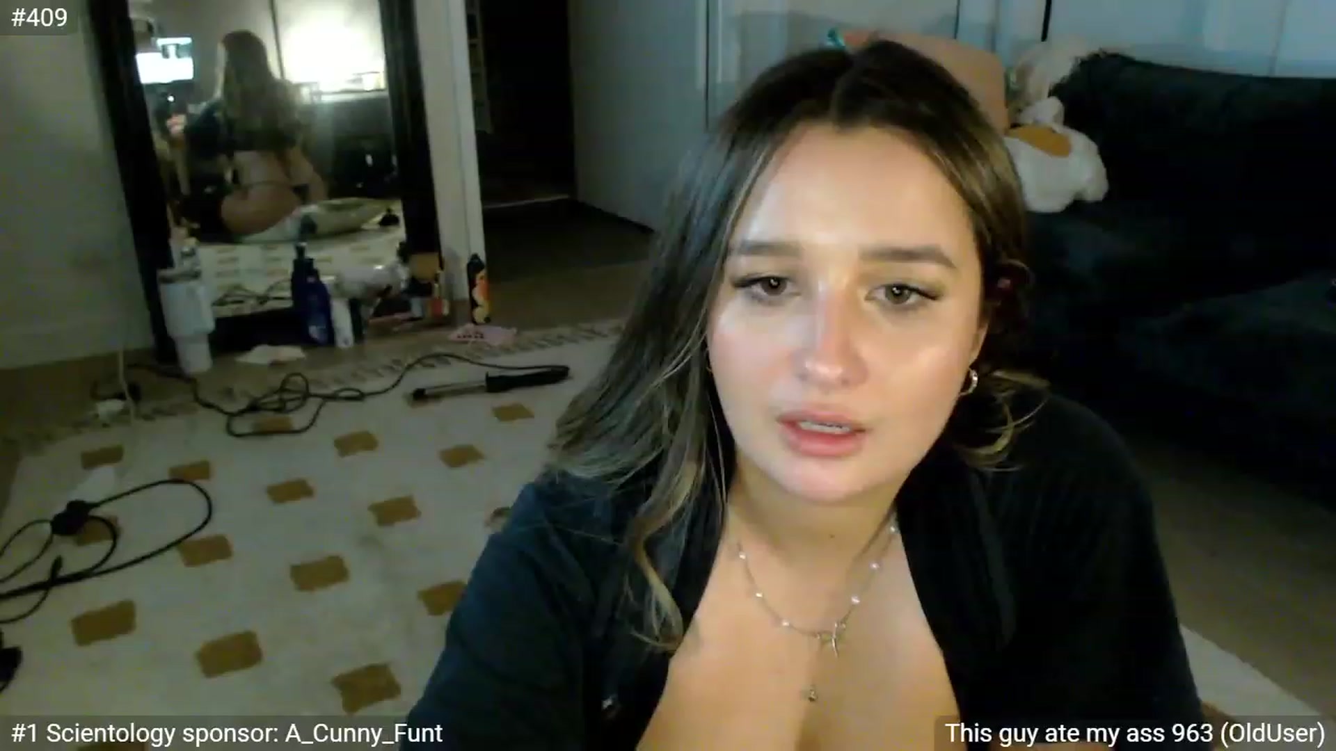 Gallery image thumbnail from StonksRoom's myfreecams stream on, 01/13/2024, 16:38 image 1 of 20