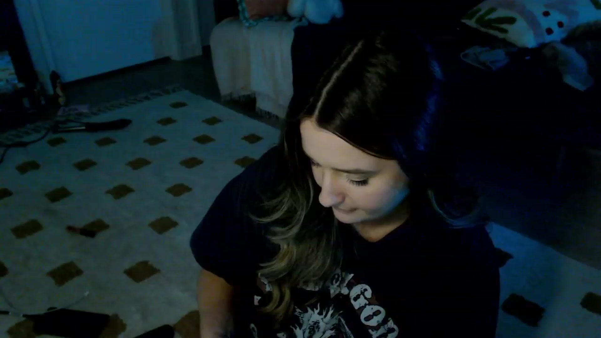 Gallery image thumbnail from StonksRoom's myfreecams stream on, 01/13/2024, 19:08 image 17 of 20