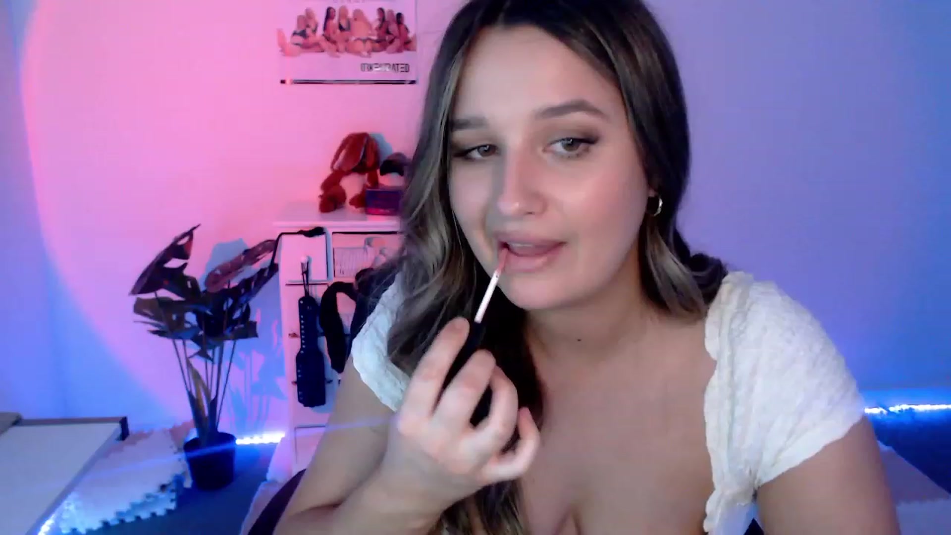 Gallery image thumbnail from StonksRoom's myfreecams stream on, 01/26/2024, 10:04 image 13 of 20