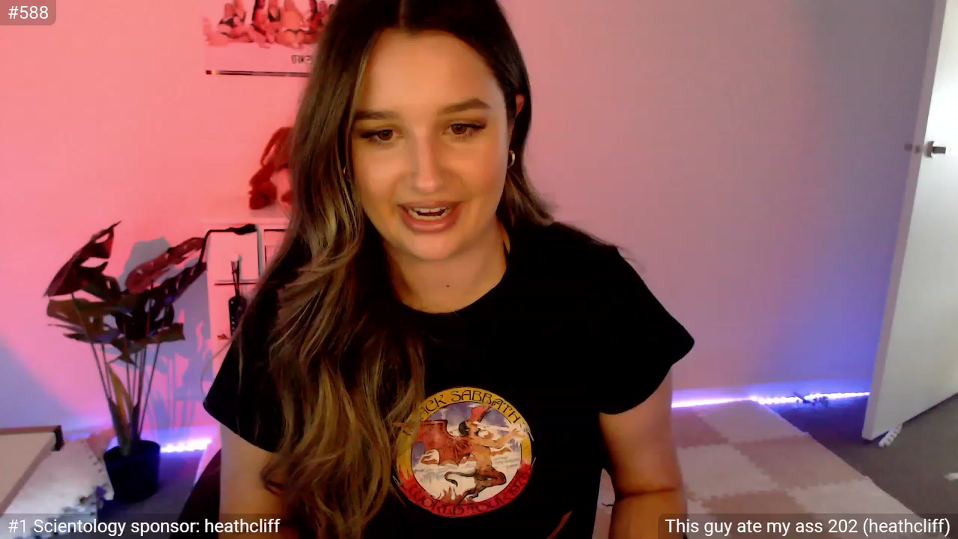 Gallery image thumbnail from StonksRoom's myfreecams stream on, 01/28/2024, 07:25 image 5 of 20