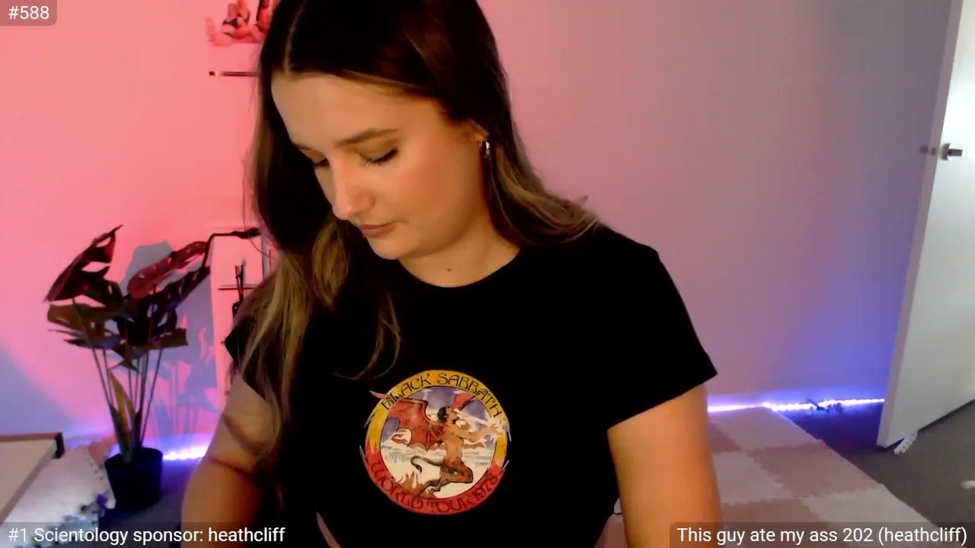 Gallery image thumbnail from StonksRoom's myfreecams stream on, 01/28/2024, 07:25 image 11 of 20