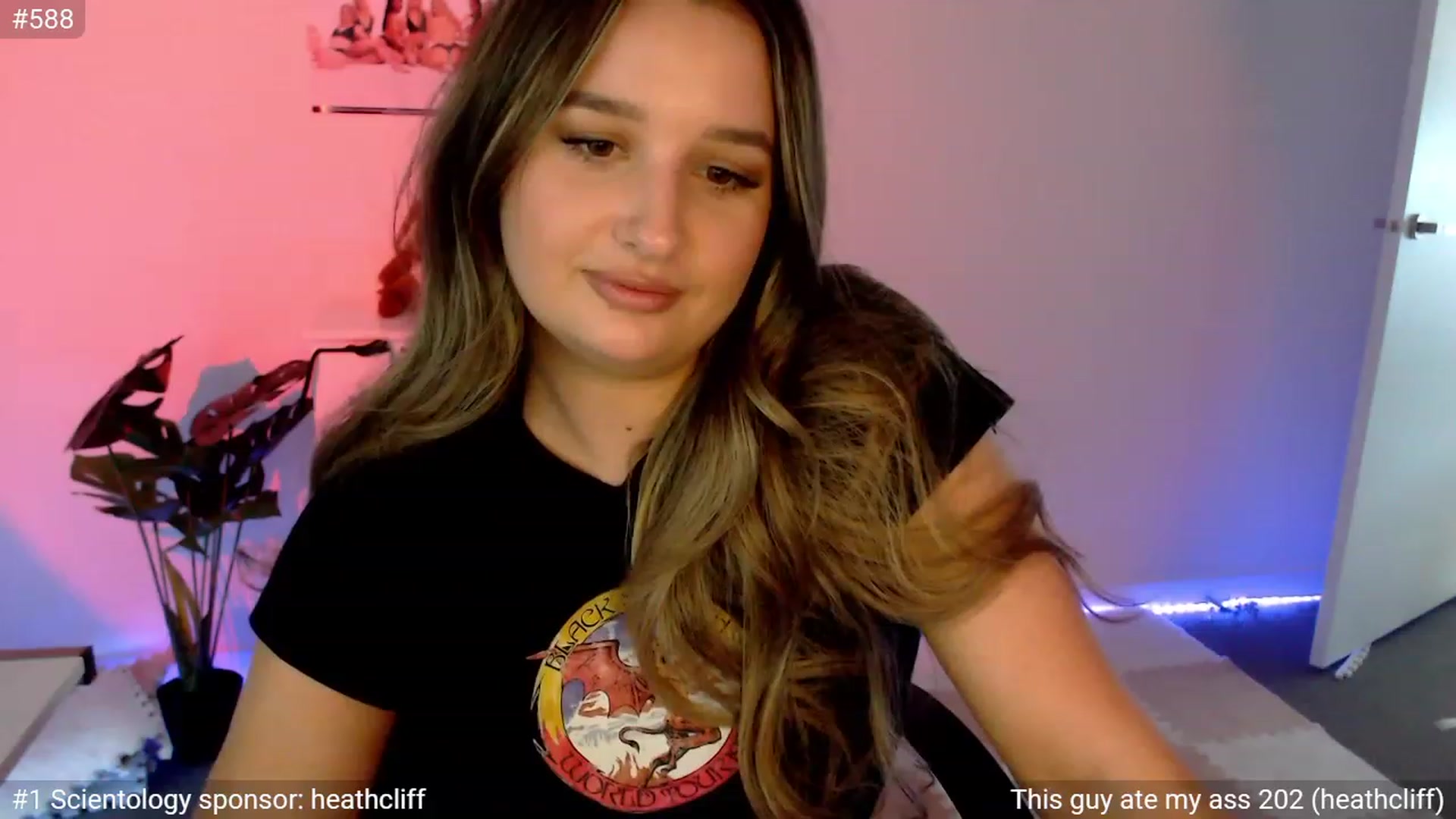 Gallery image thumbnail from StonksRoom's myfreecams stream on, 01/28/2024, 07:25 image 14 of 20
