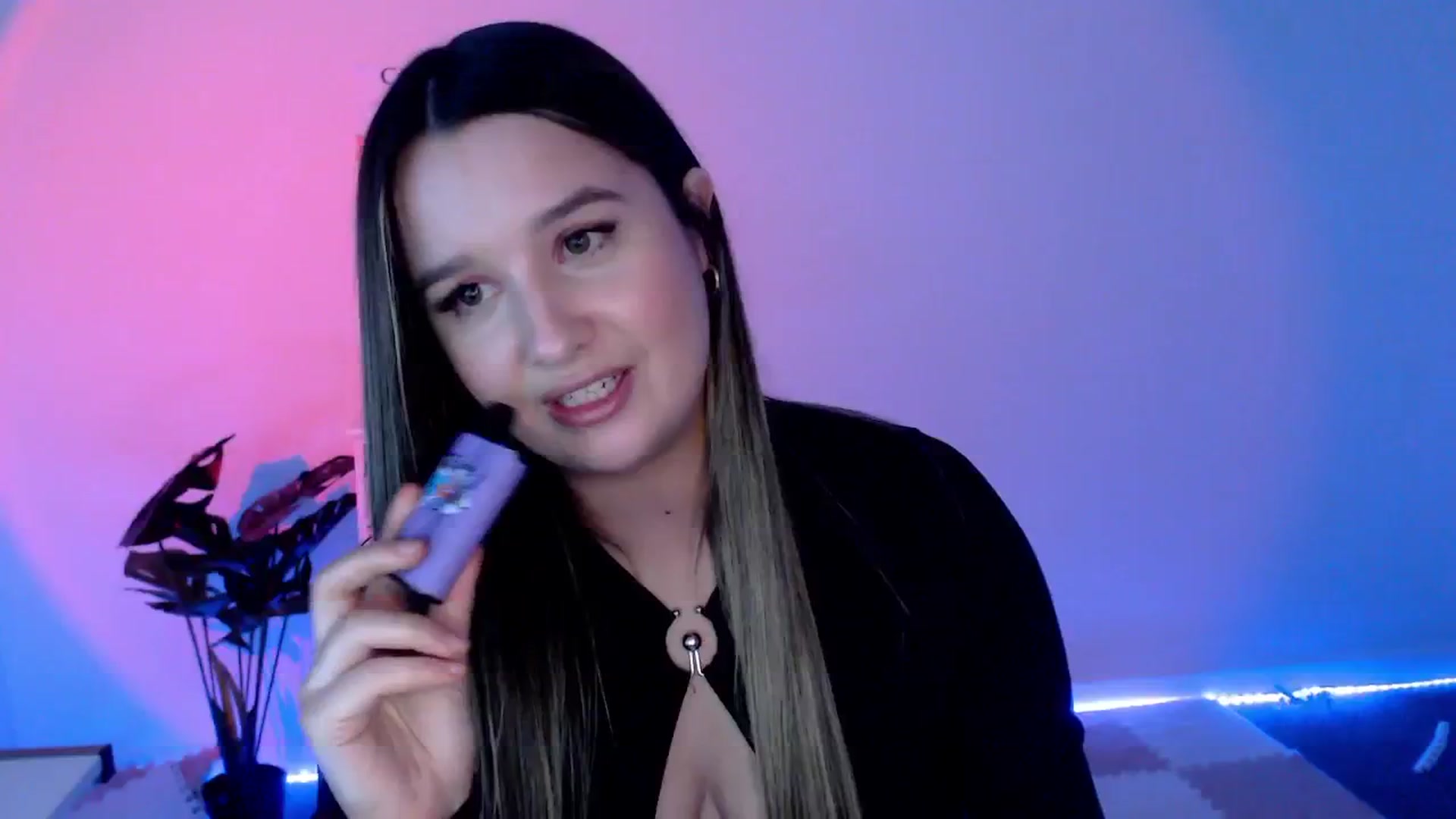 Gallery image thumbnail from StonksRoom's myfreecams stream on, 01/31/2024, 11:30 image 11 of 20