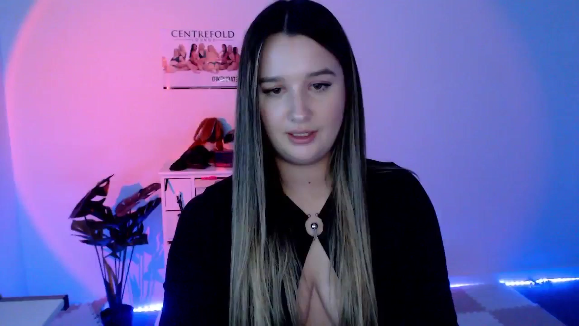 Gallery image thumbnail from StonksRoom's myfreecams stream on, 01/31/2024, 11:30 image 14 of 20