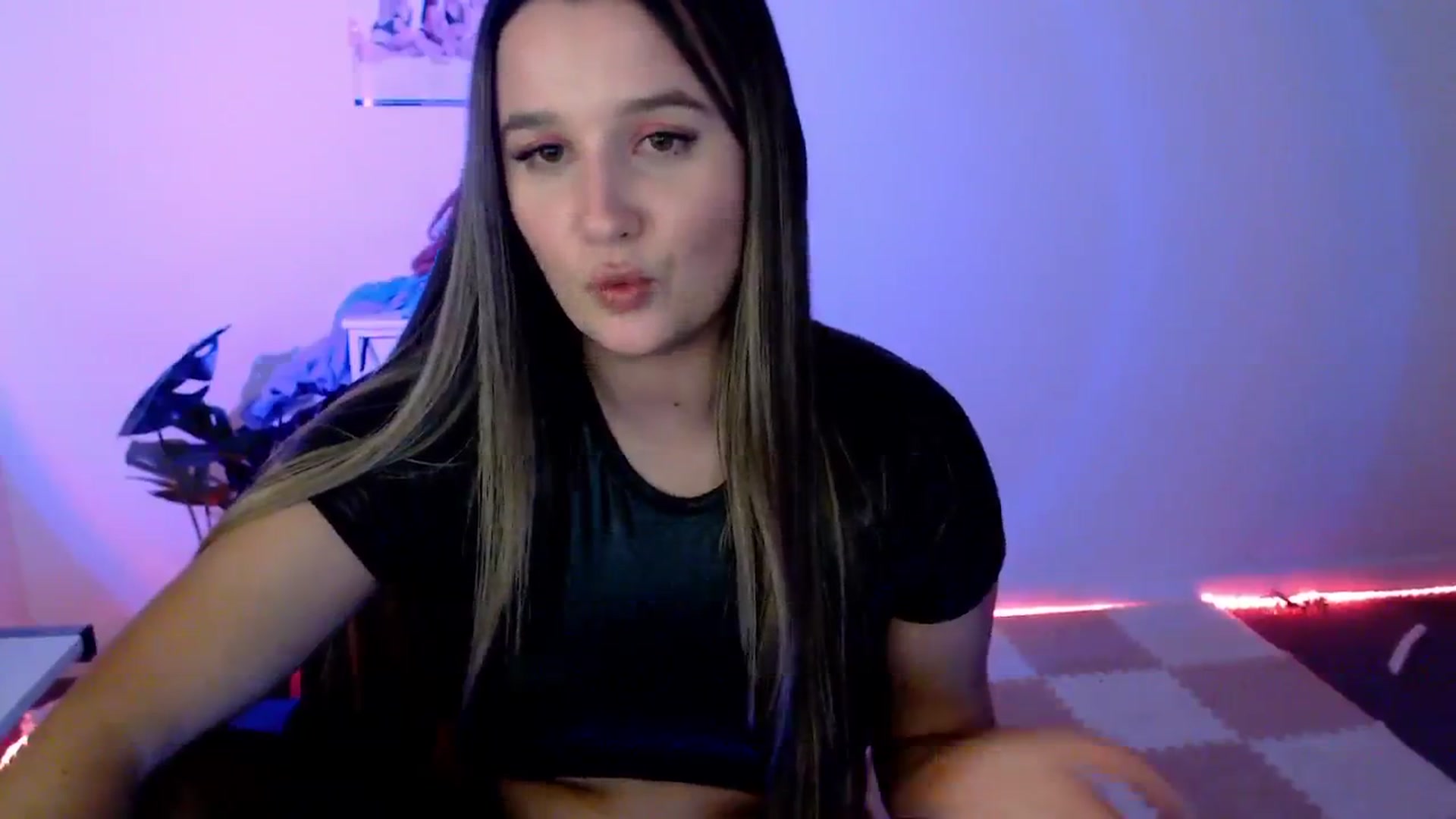 Gallery image thumbnail from StonksRoom's myfreecams stream on, 01/31/2024, 13:13 image 3 of 20