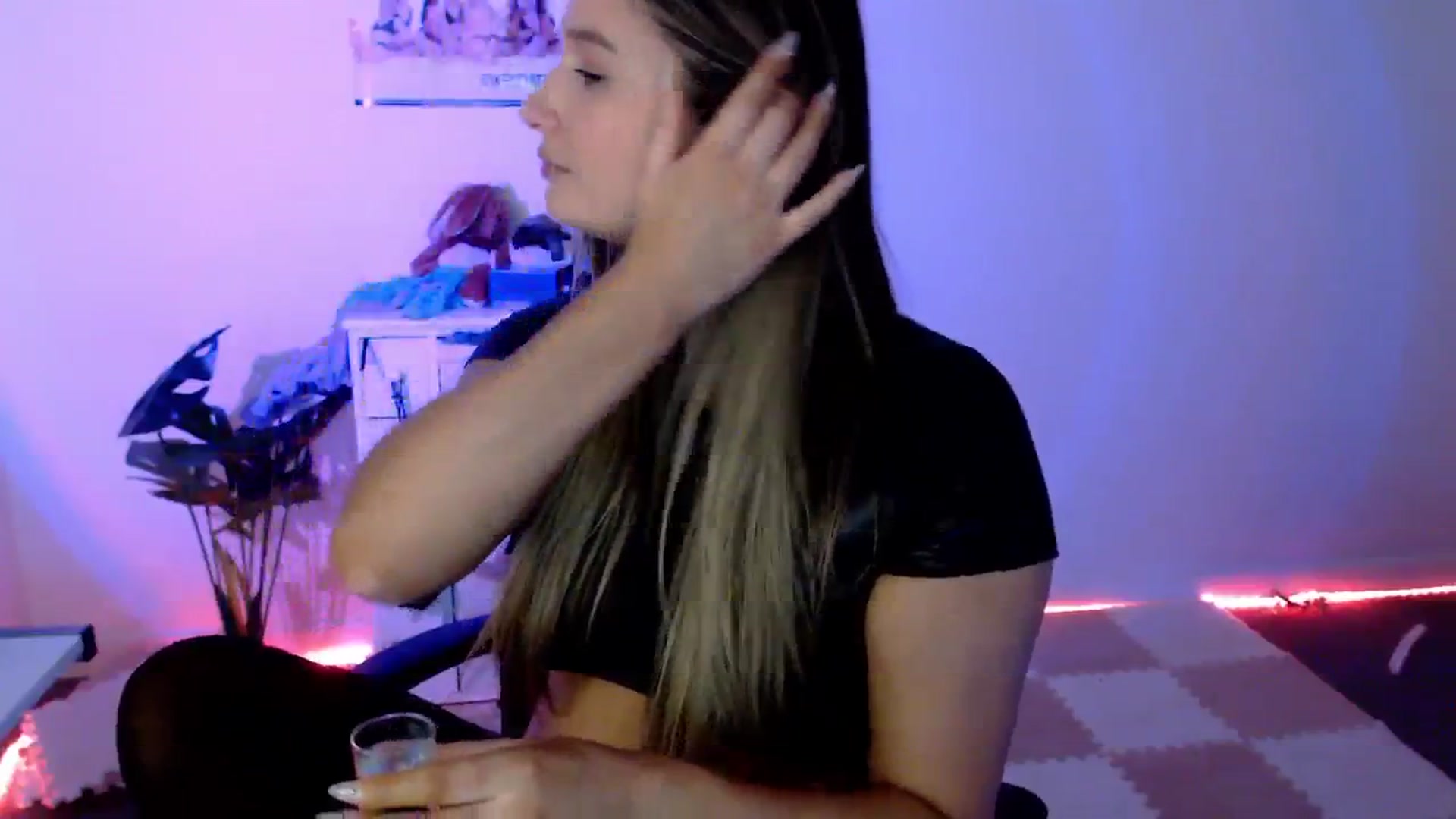 Gallery image thumbnail from StonksRoom's myfreecams stream on, 01/31/2024, 13:13 image 5 of 20