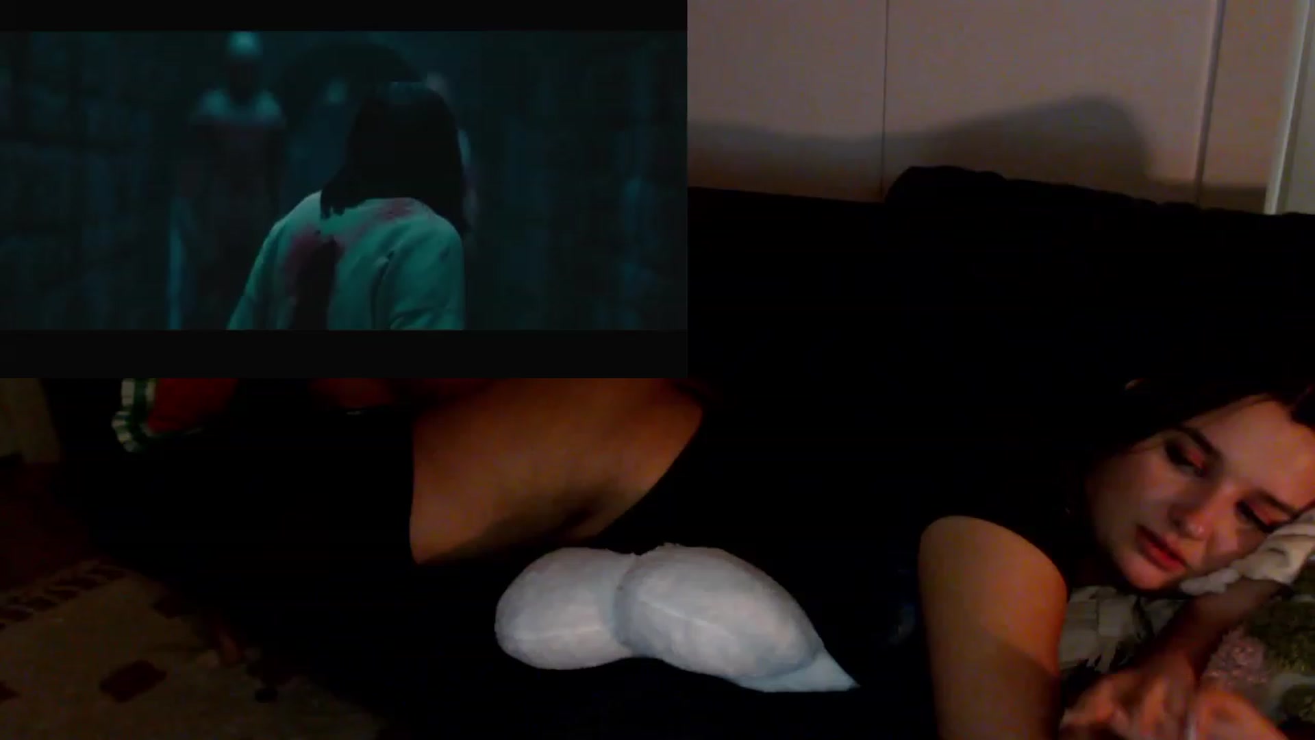 Gallery image thumbnail from StonksRoom's myfreecams stream on, 01/31/2024, 15:09 image 8 of 20