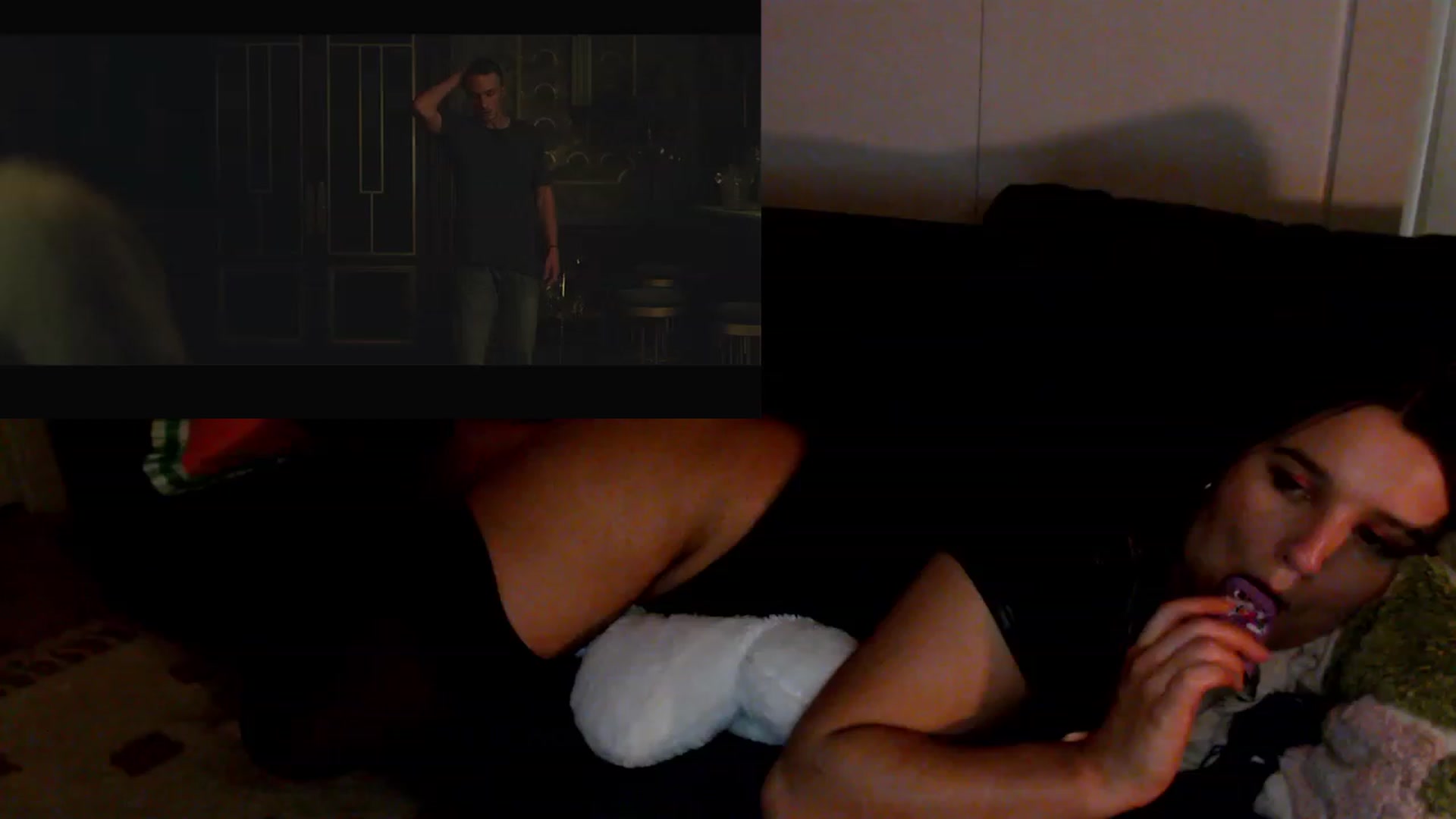 Gallery image thumbnail from StonksRoom's myfreecams stream on, 01/31/2024, 15:09 image 2 of 20
