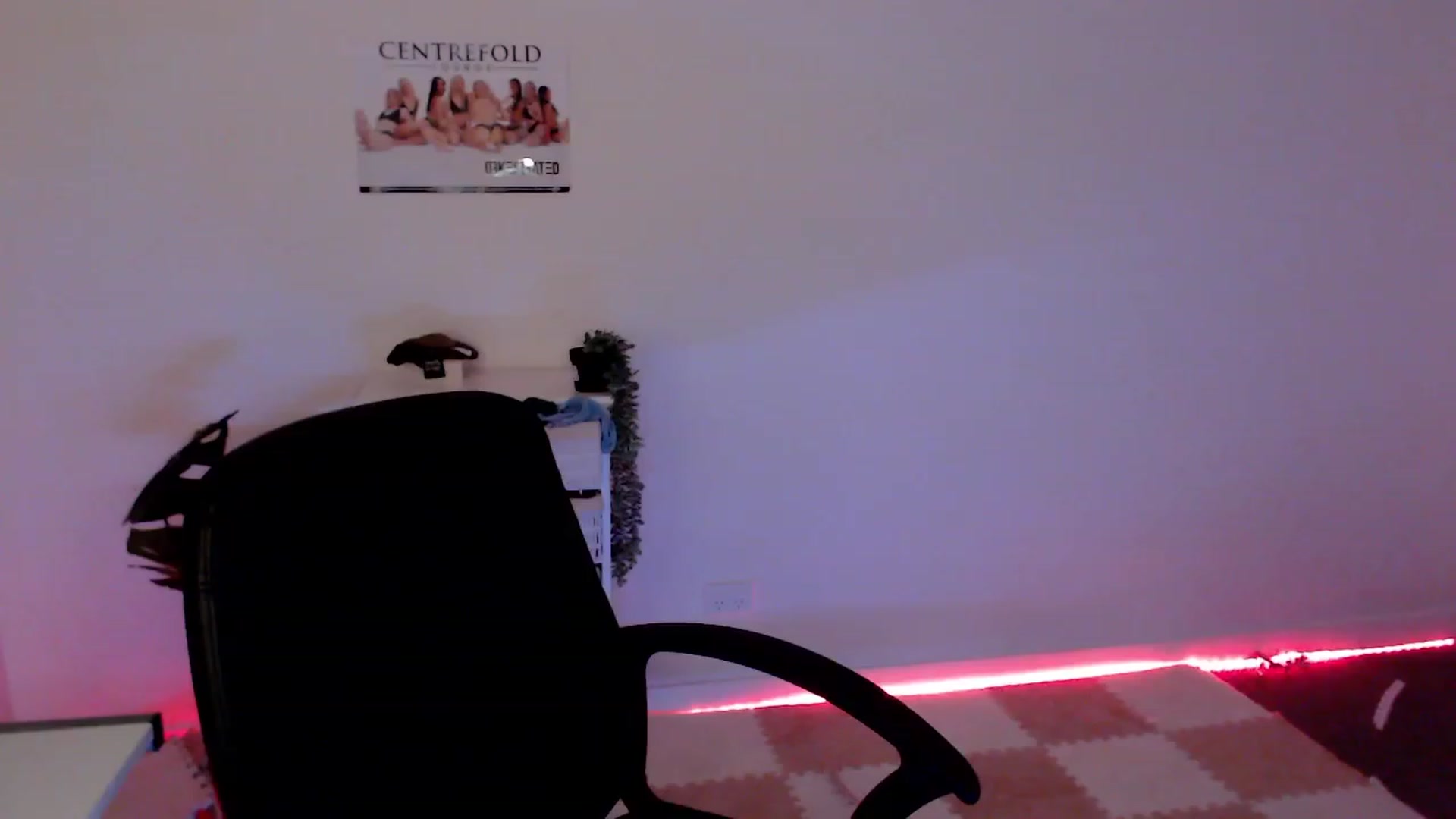 Gallery image thumbnail from StonksRoom's myfreecams stream on, 02/09/2024, 10:09 image 2 of 20