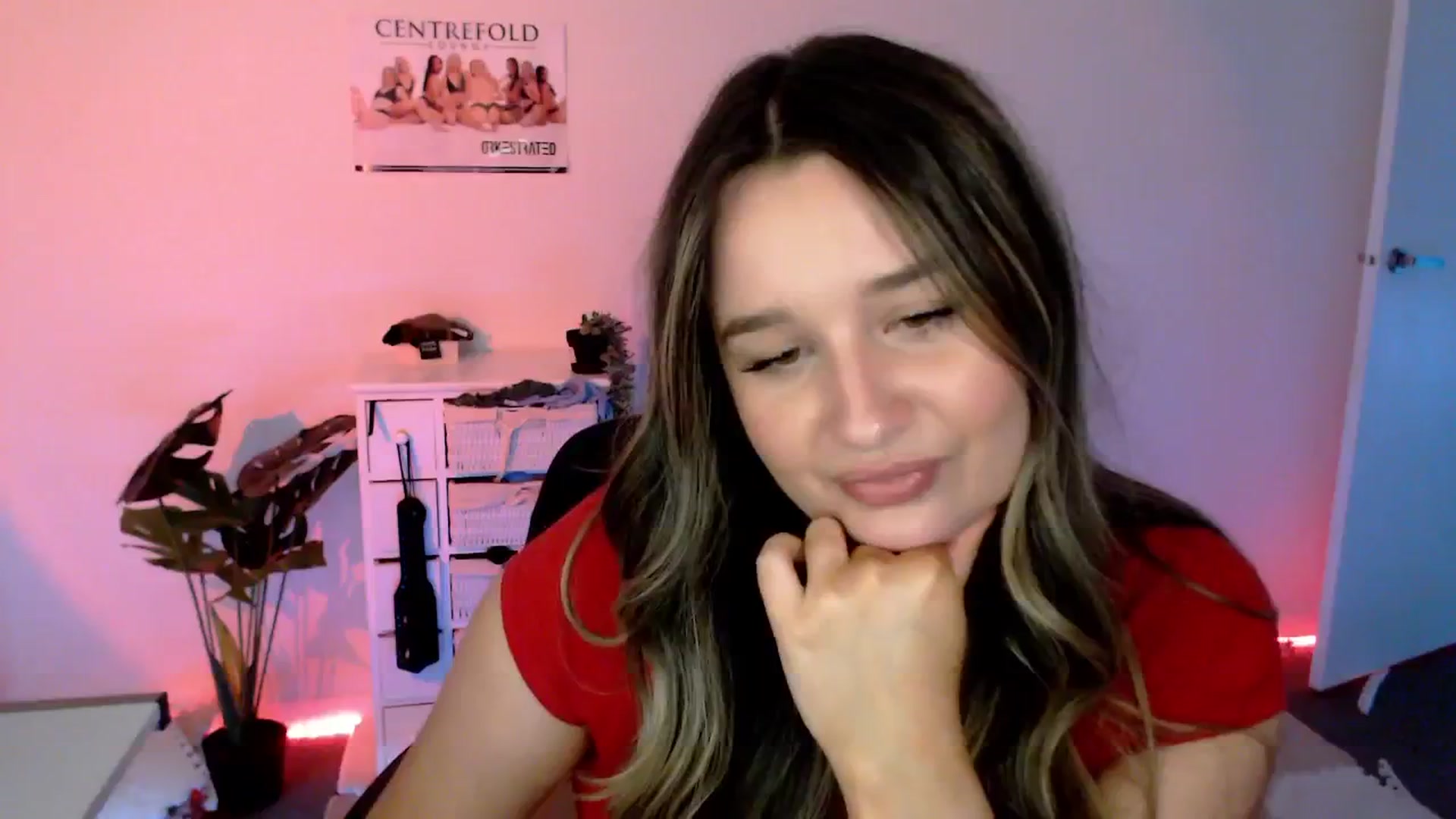 Gallery image thumbnail from StonksRoom's myfreecams stream on, 02/10/2024, 09:36 image 3 of 20
