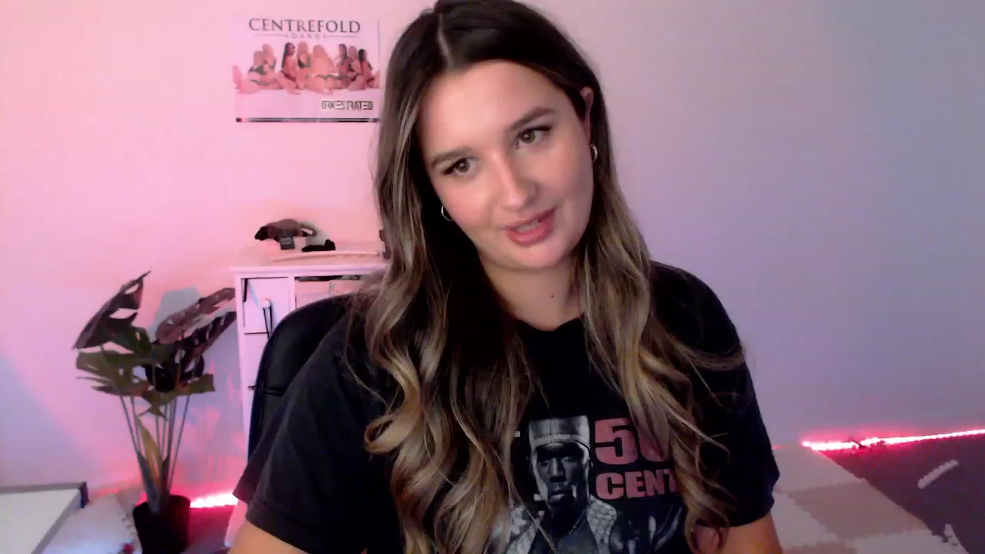 Gallery image thumbnail from StonksRoom's myfreecams stream on, 02/11/2024, 10:14 image 3 of 20