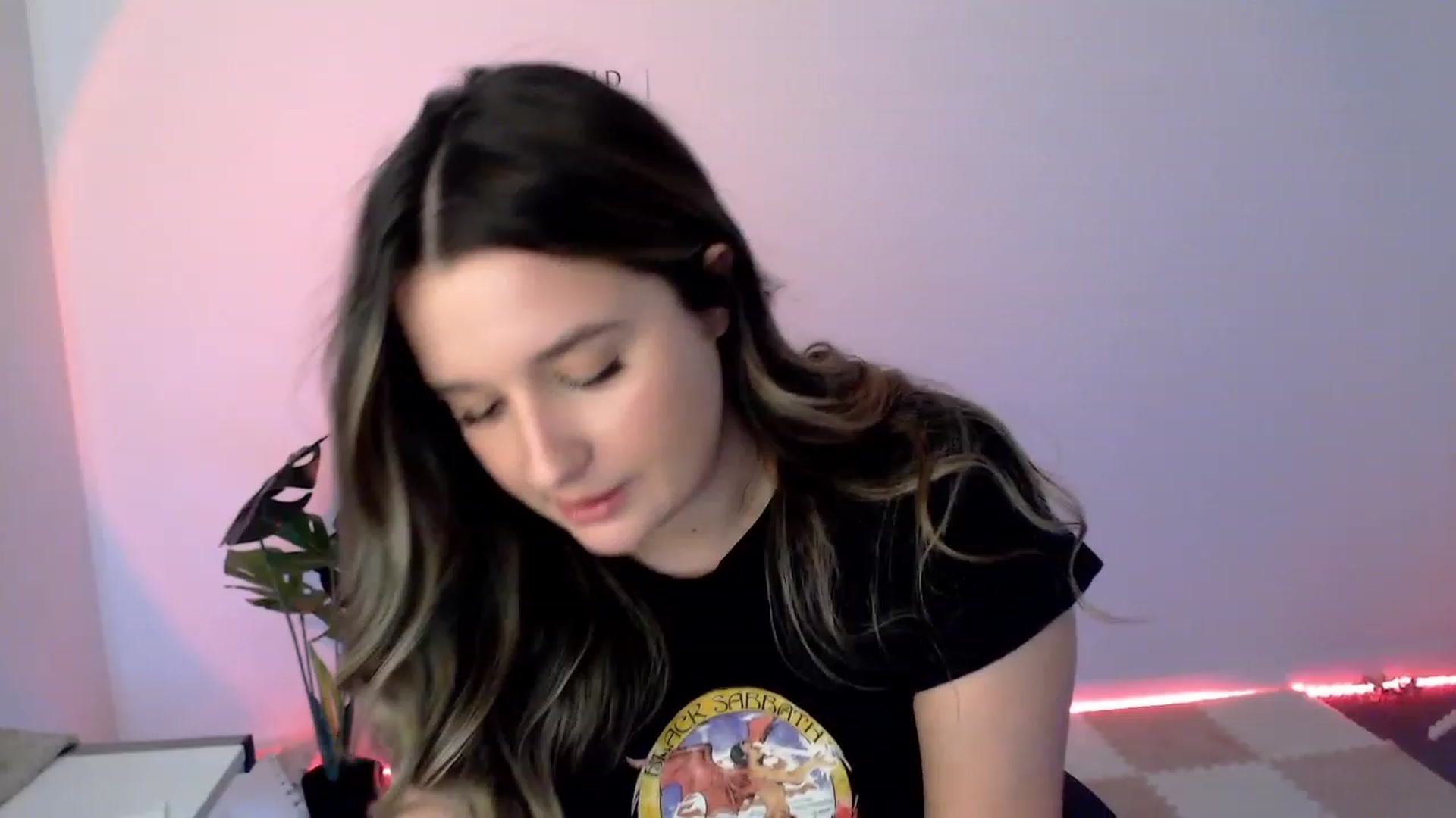 Gallery image thumbnail from StonksRoom's myfreecams stream on, 02/13/2024, 08:03 image 11 of 20