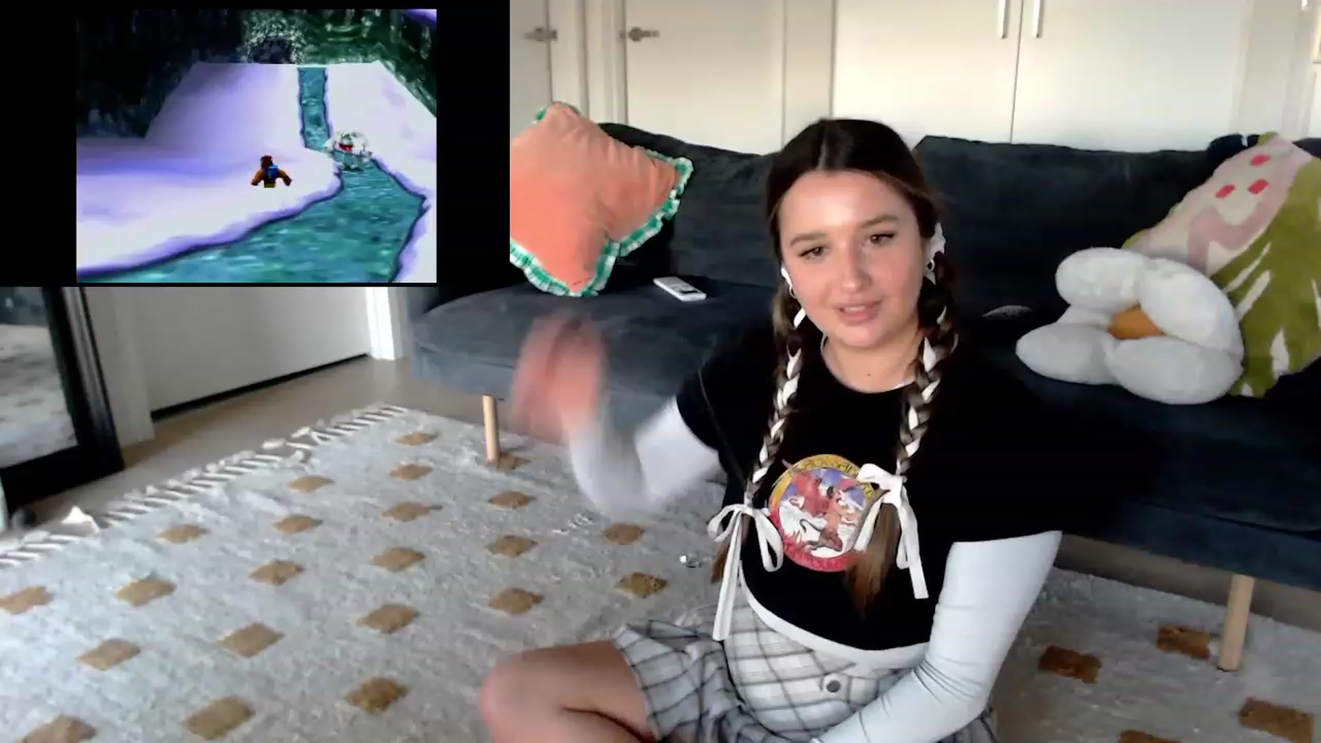 Gallery image thumbnail from StonksRoom's myfreecams stream on, 02/18/2024, 09:48 image 5 of 20