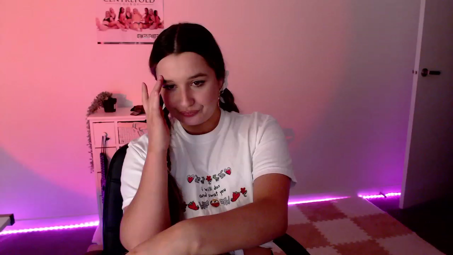 Gallery image thumbnail from StonksRoom's myfreecams stream on, 02/29/2024, 10:01 image 20 of 20