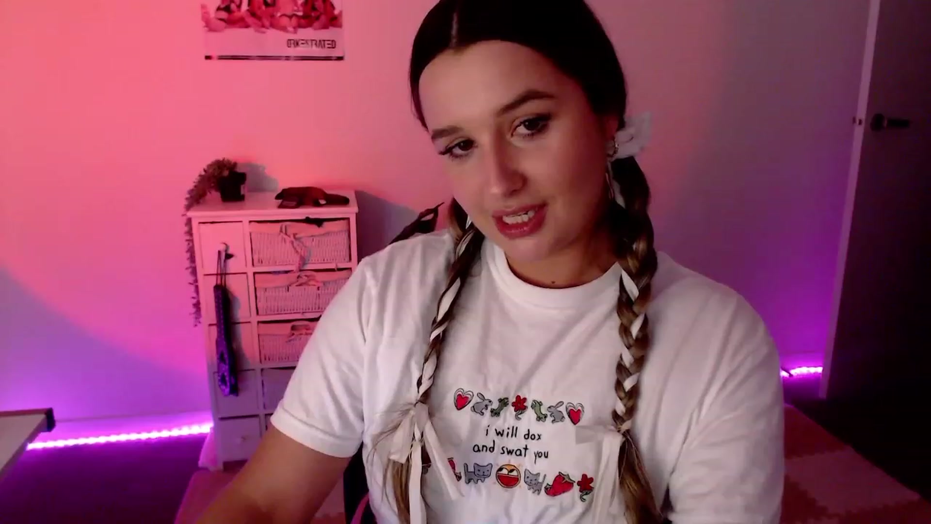 Gallery image thumbnail from StonksRoom's myfreecams stream on, 02/29/2024, 10:01 image 9 of 20